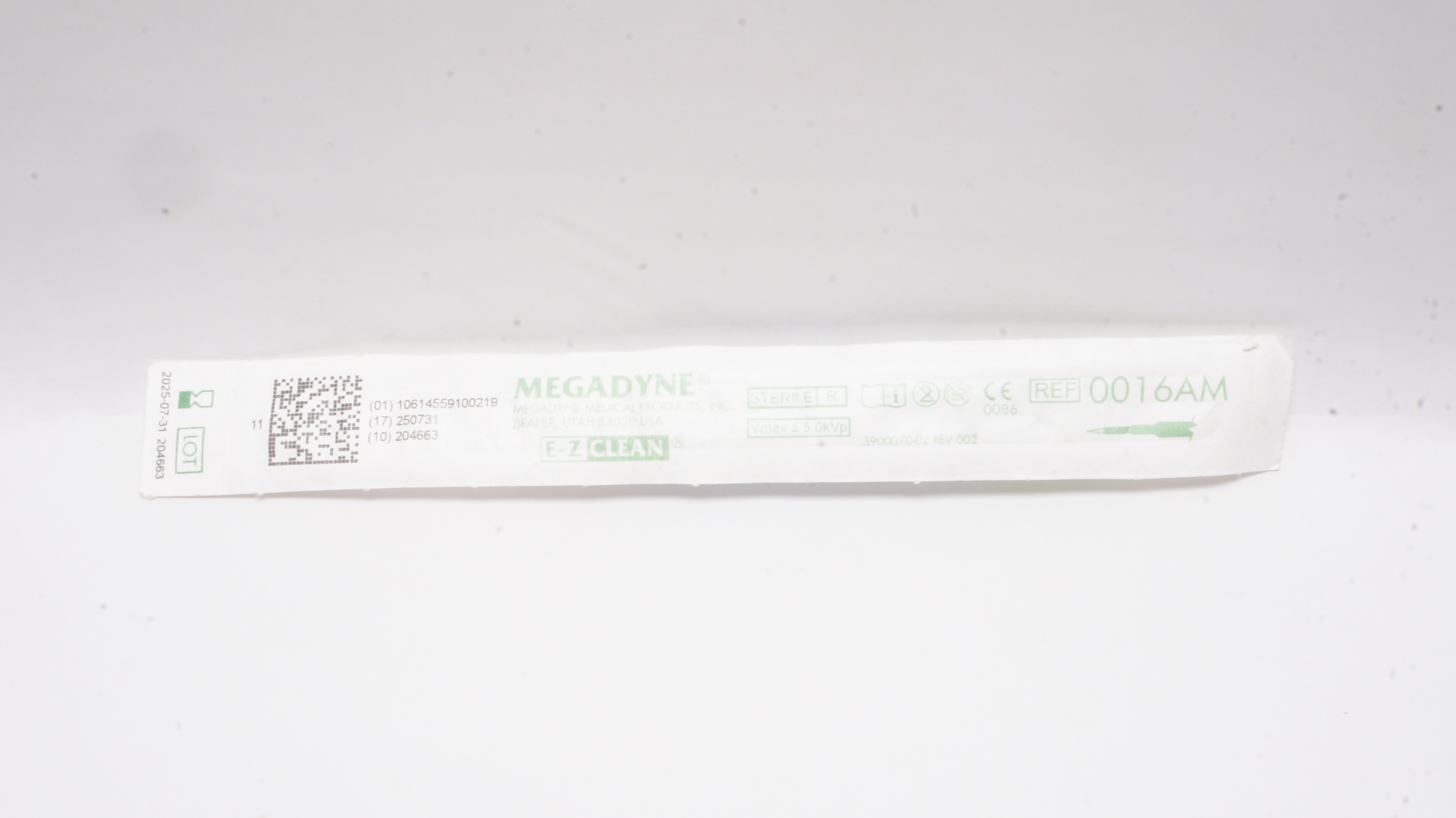 Megadyne Medical 0016AM EZ Clean Draper Vmax ≤5.0kVp