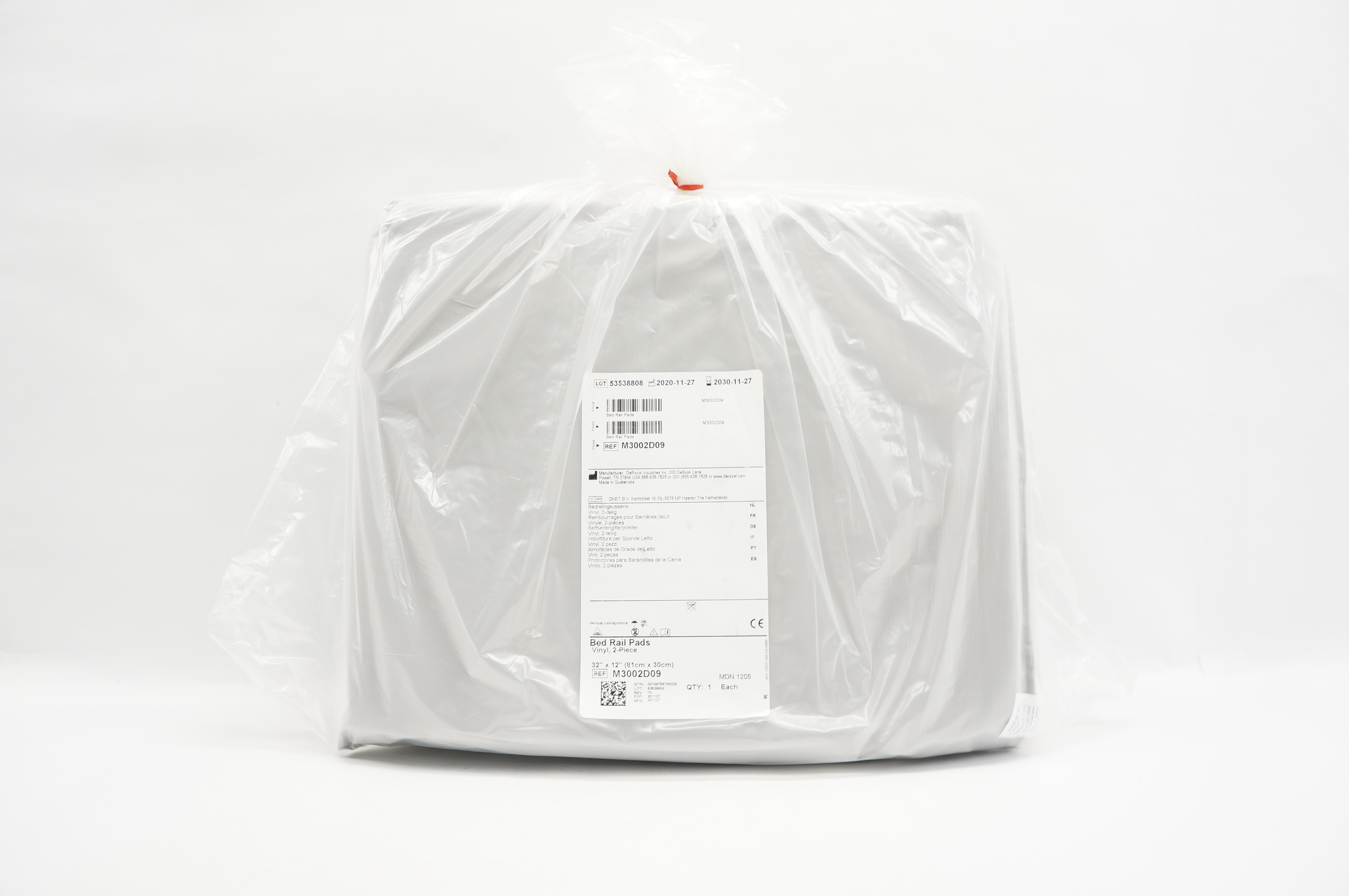 DeRoyal M3002D09 Bed Rail Pads Vinyl 2-Piece 32 x 12inch