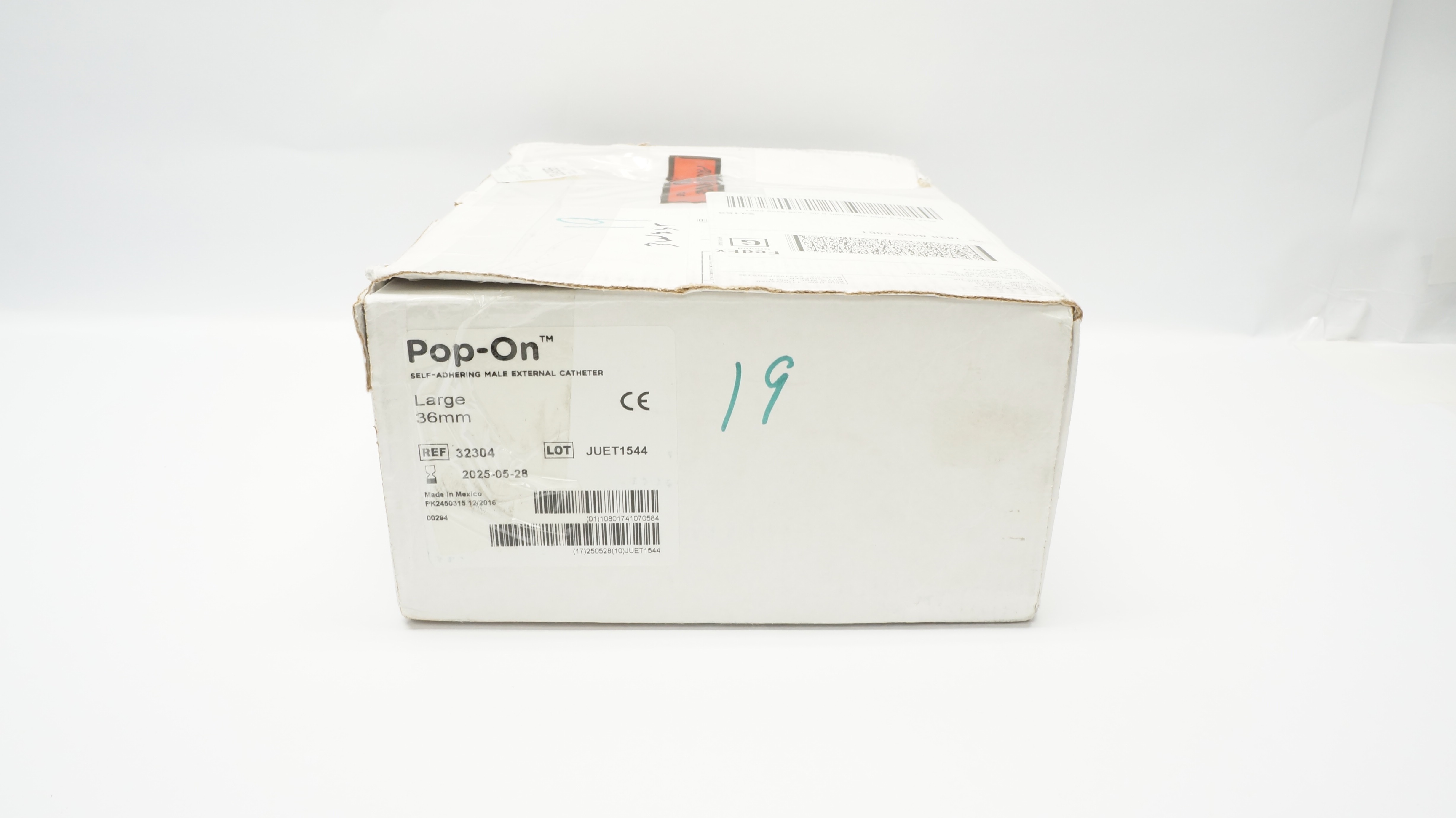 Bard 32304 Pop-On Self-Adhering Male External Cath. Large, 36mm - Box of 18