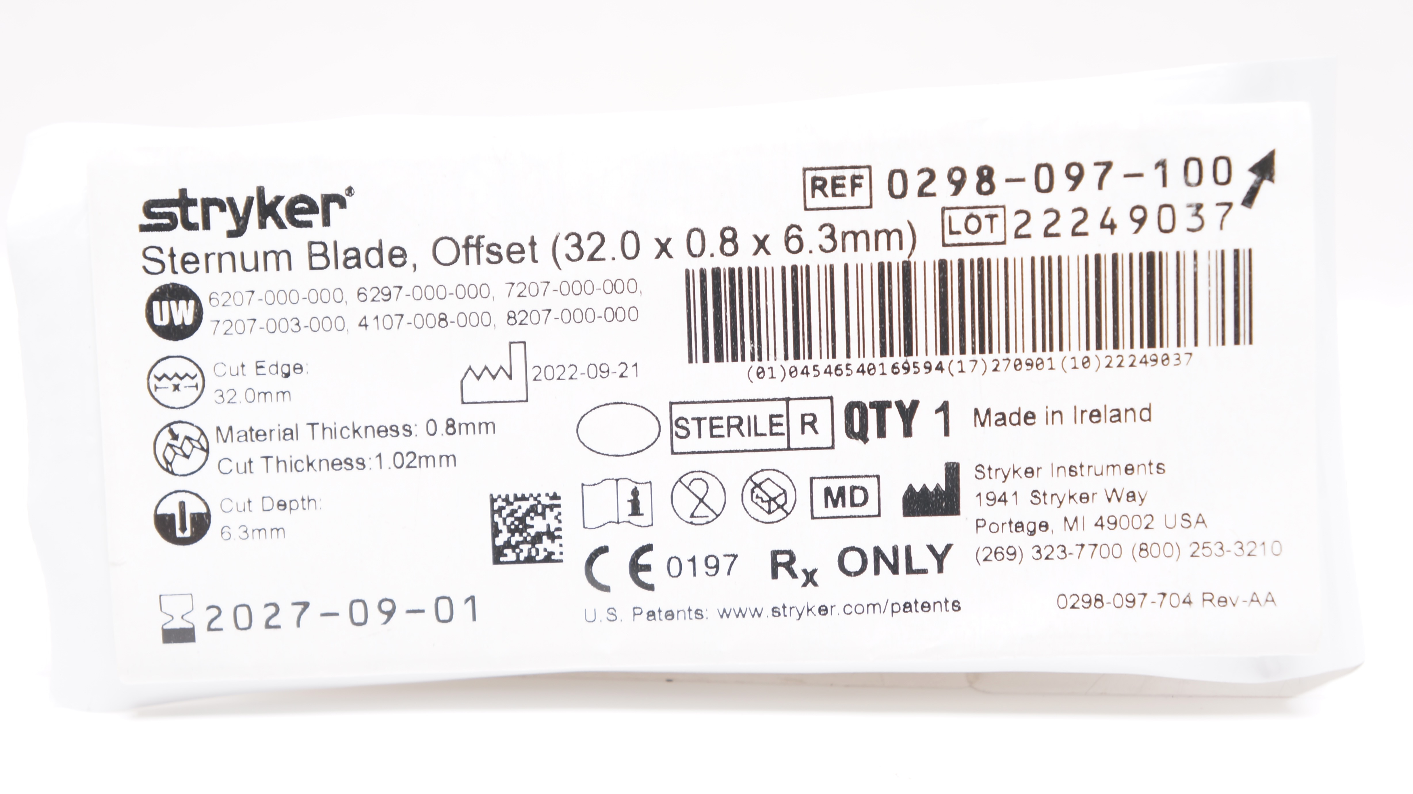 Stryker 0298-097-100 Sternum Blade Offset 32.0 x 0.8 x 6.3mm