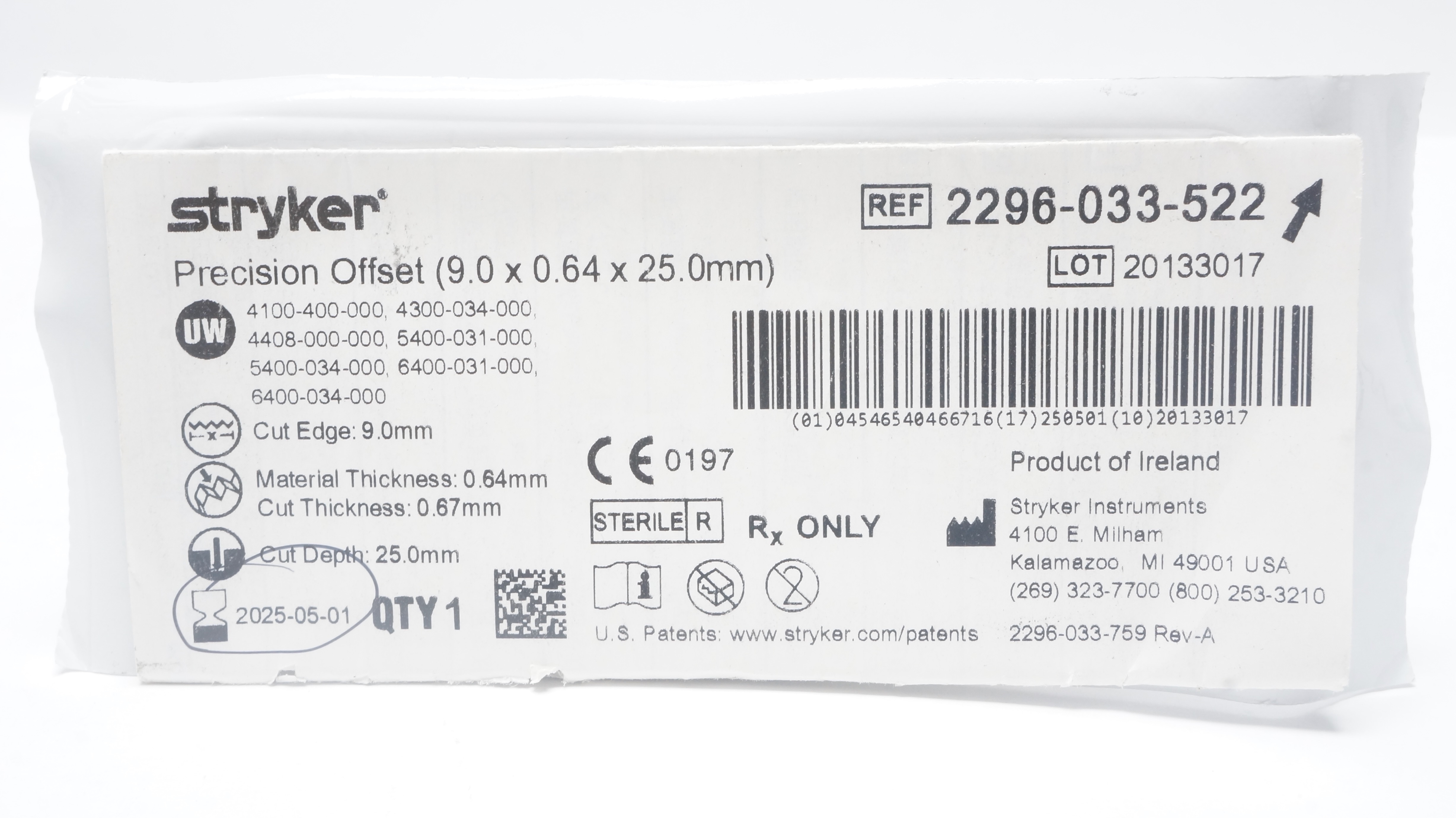 Stryker 2296-033-522 Micro Blade Straight Coarse / Offset 9.0 x 25.0 x 0.64mm