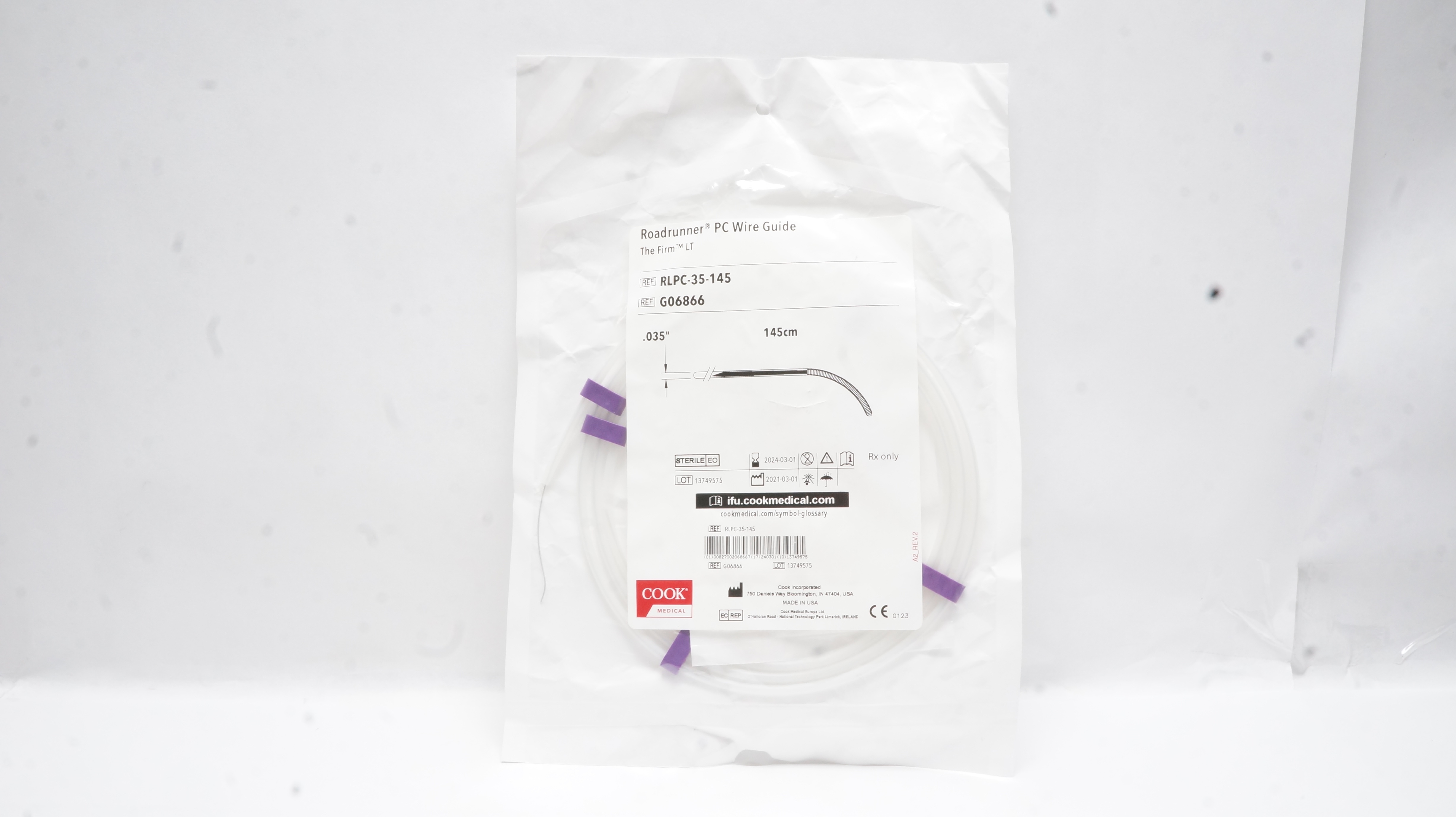 Cook Medical G06866 Roadrunner PC Wire Guide .035inch x 145cm (x)