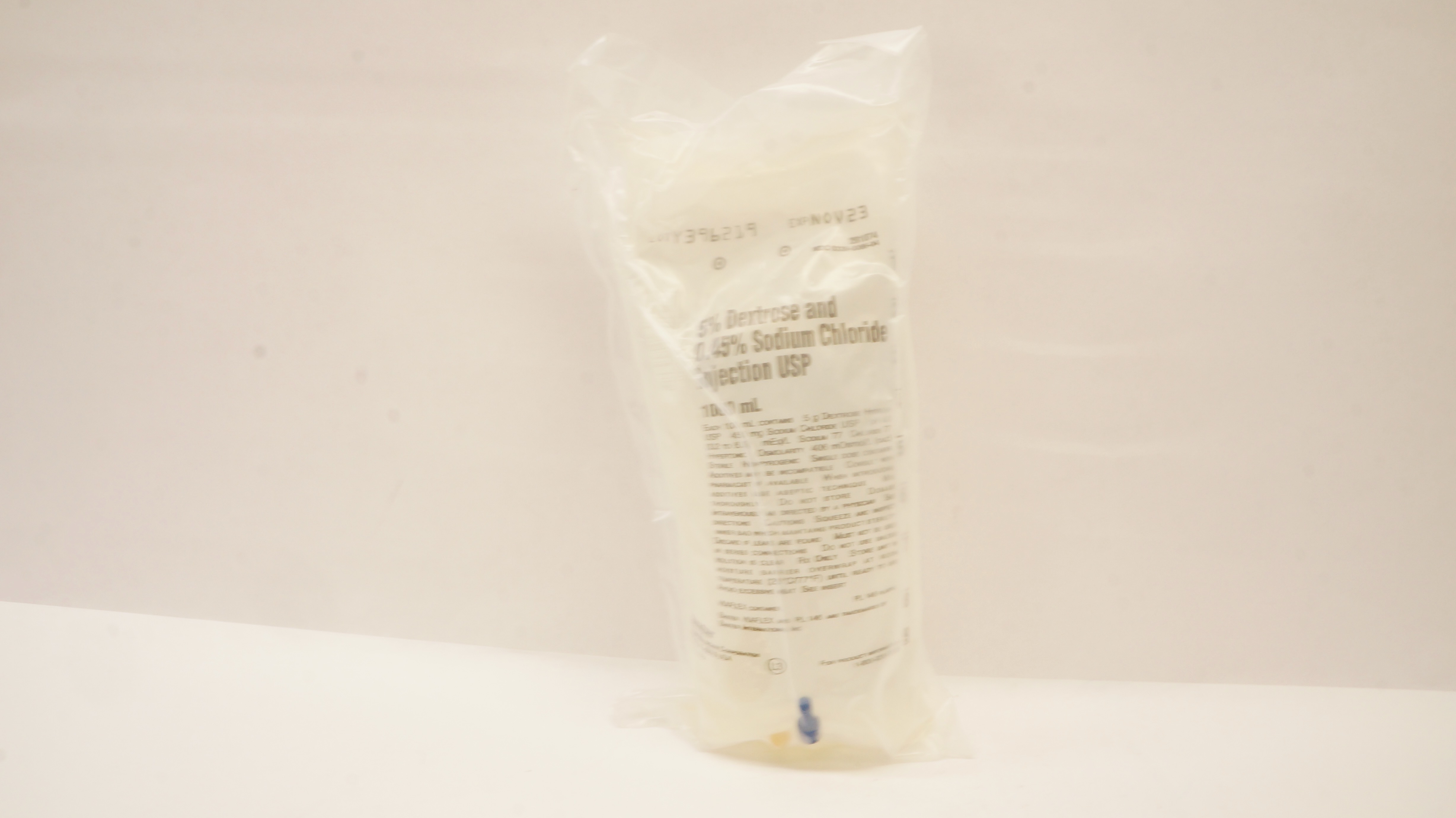 Baxter 2B1074 5% Dextrose and 0.45% Sodium Chloride Injection USP 1000mL
