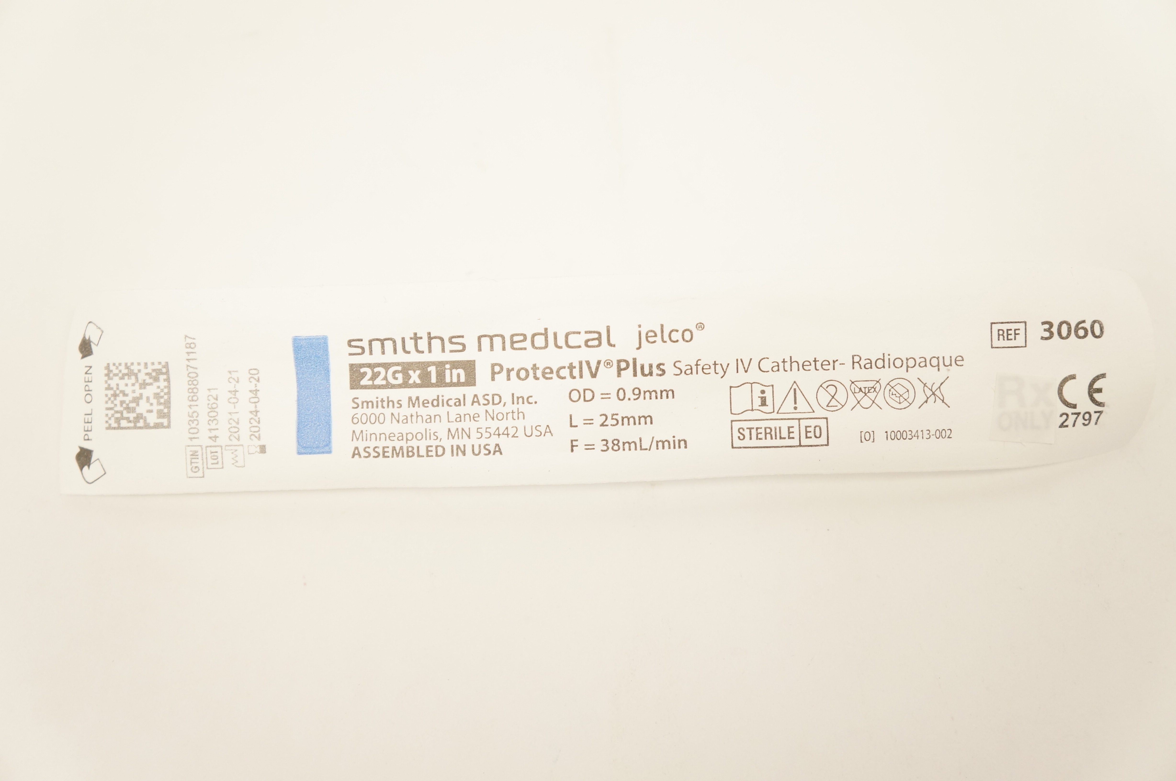 Smiths Medical 3060 Jelco ProtectIV Plus Safety Cath. 22G x 1inch, 38ml/min