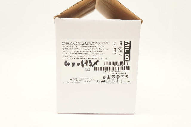 Salter Labs 1039.C IntuBrite Disposable Laryngoscope Blade Mil 00 - Box of 13
