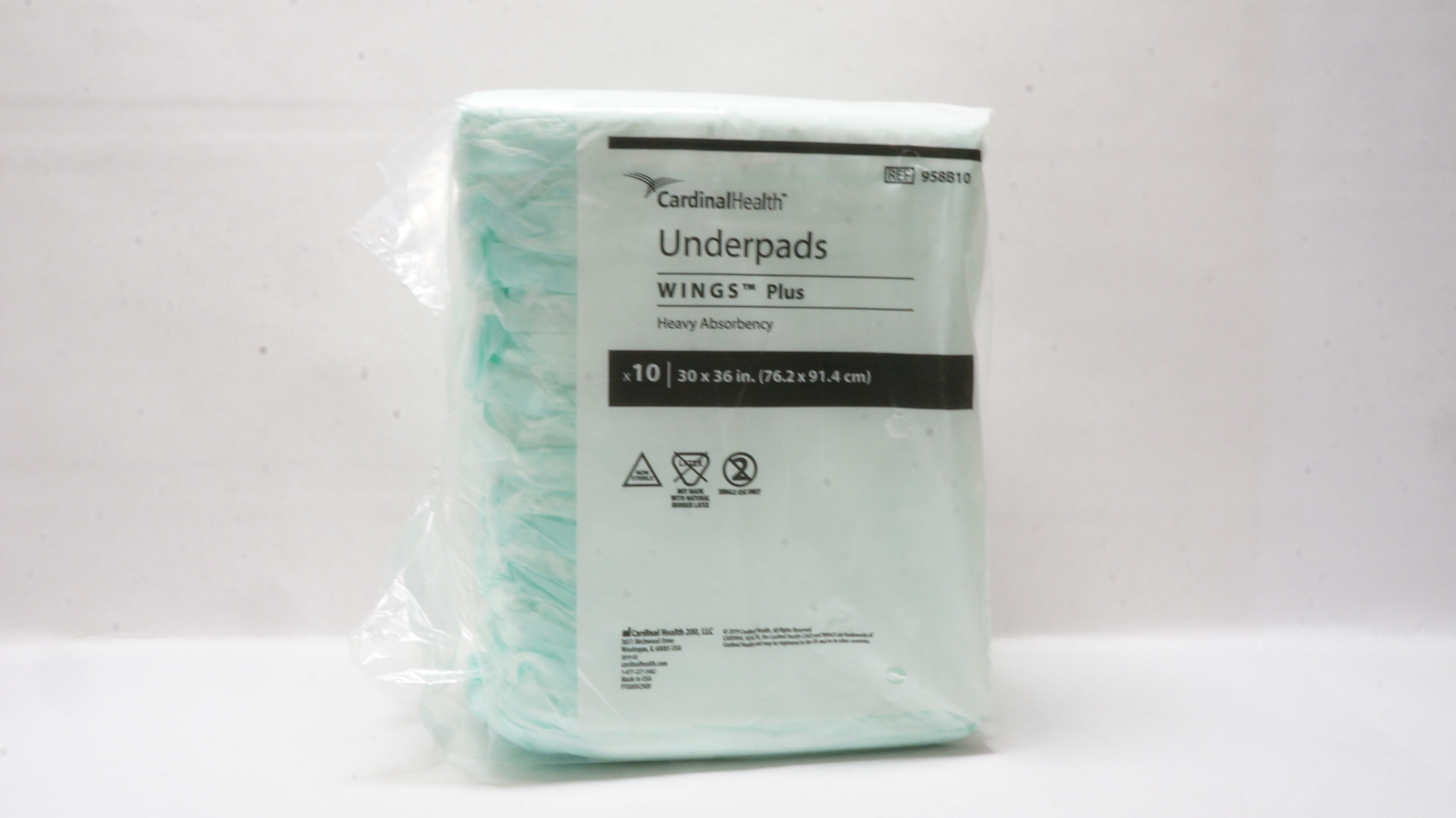 Cardinal Health 958810 Wings Plus Underpads 30 x 36inch - Pack of 10