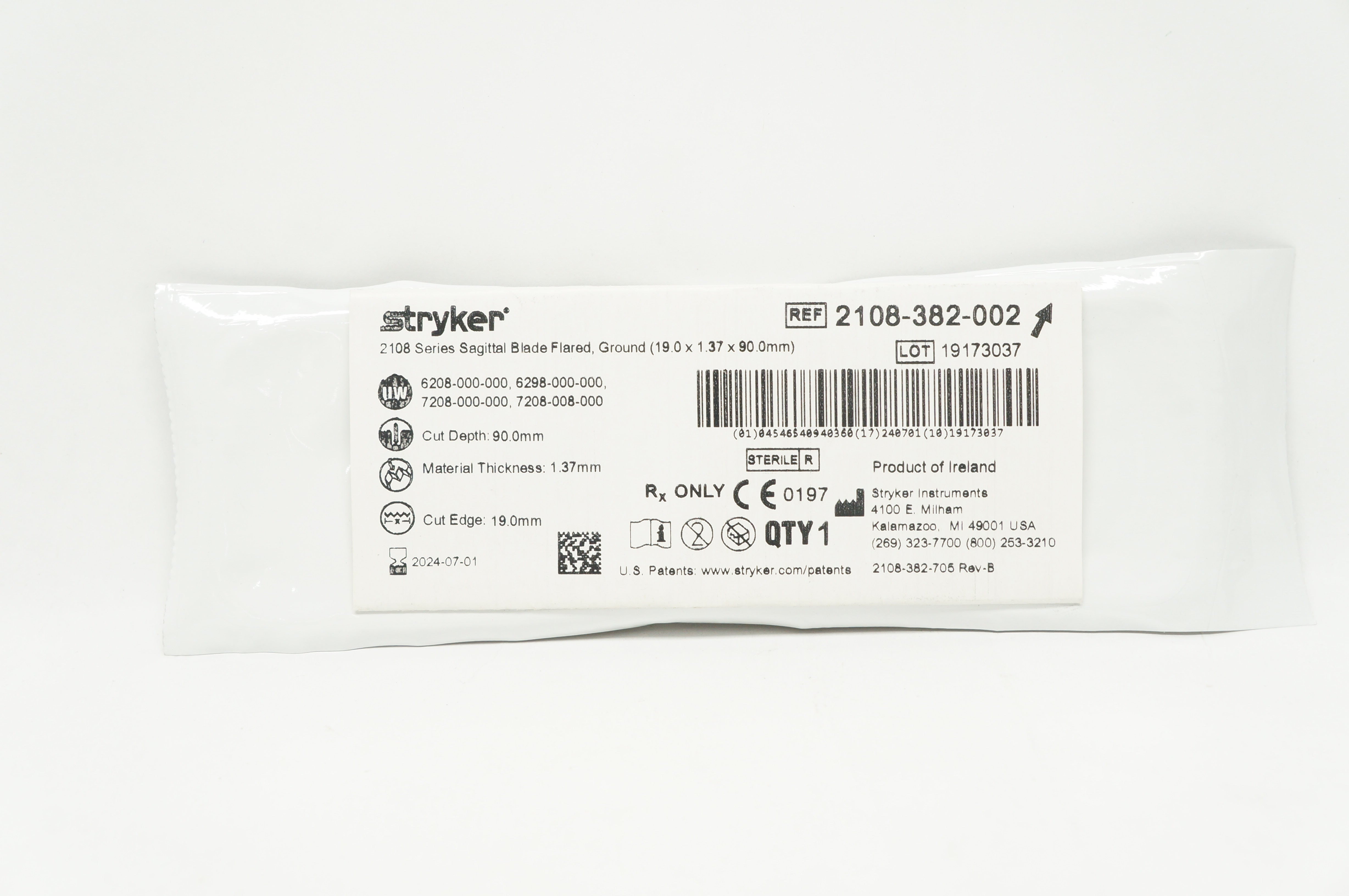 Stryker 2108-382-002 2108 Series Sagittal Blade Flared Ground 19.0x1.37x90.0mm