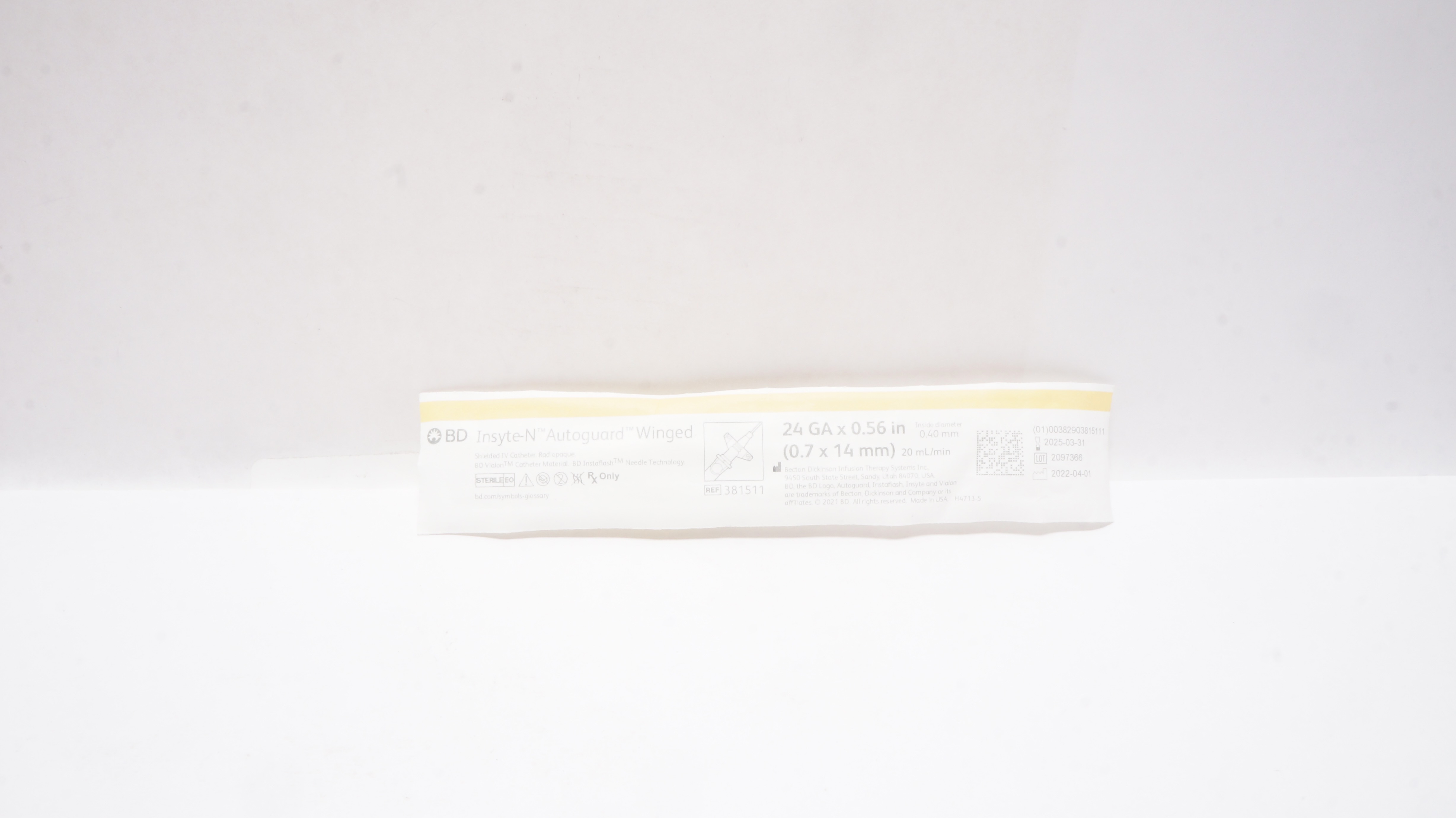 BD 381511 BD Insyte-N Autoguard Shielded I.V. Cath. Winged 24Ga x 0.56 inch