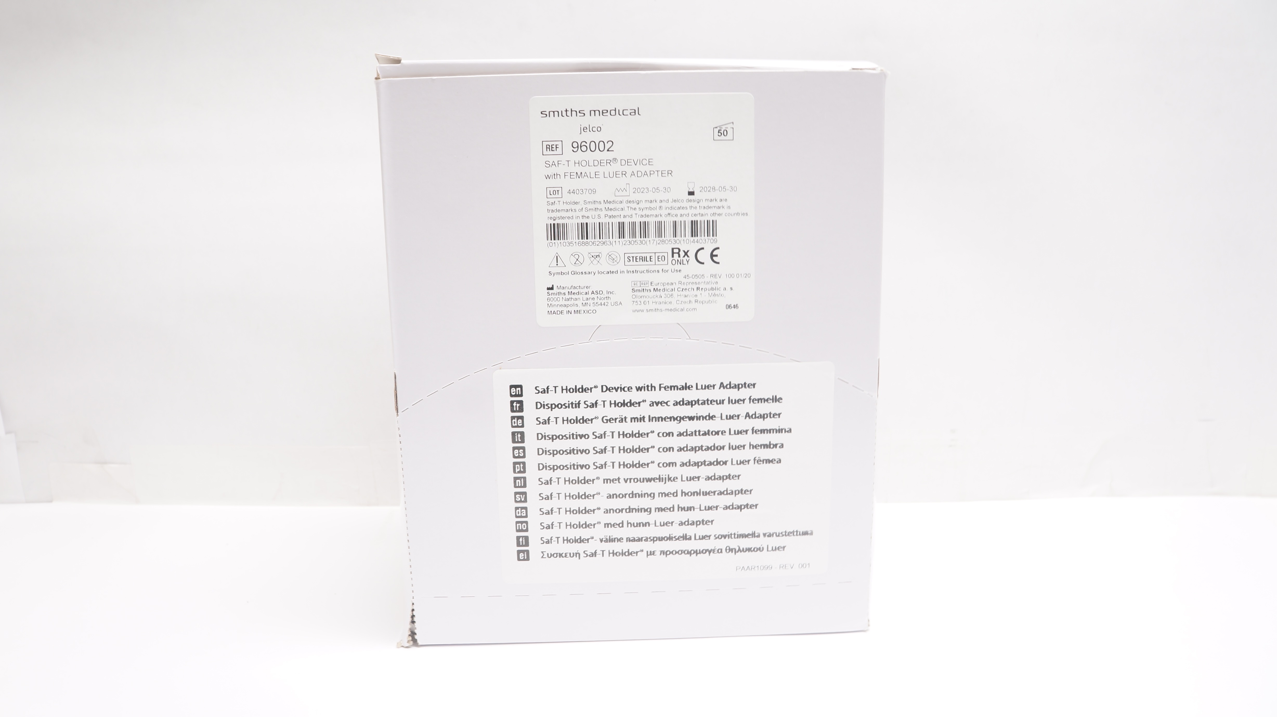 Smiths Medical 96002 Saf-T Holder Device with Female Luer Adapter - Box of 40