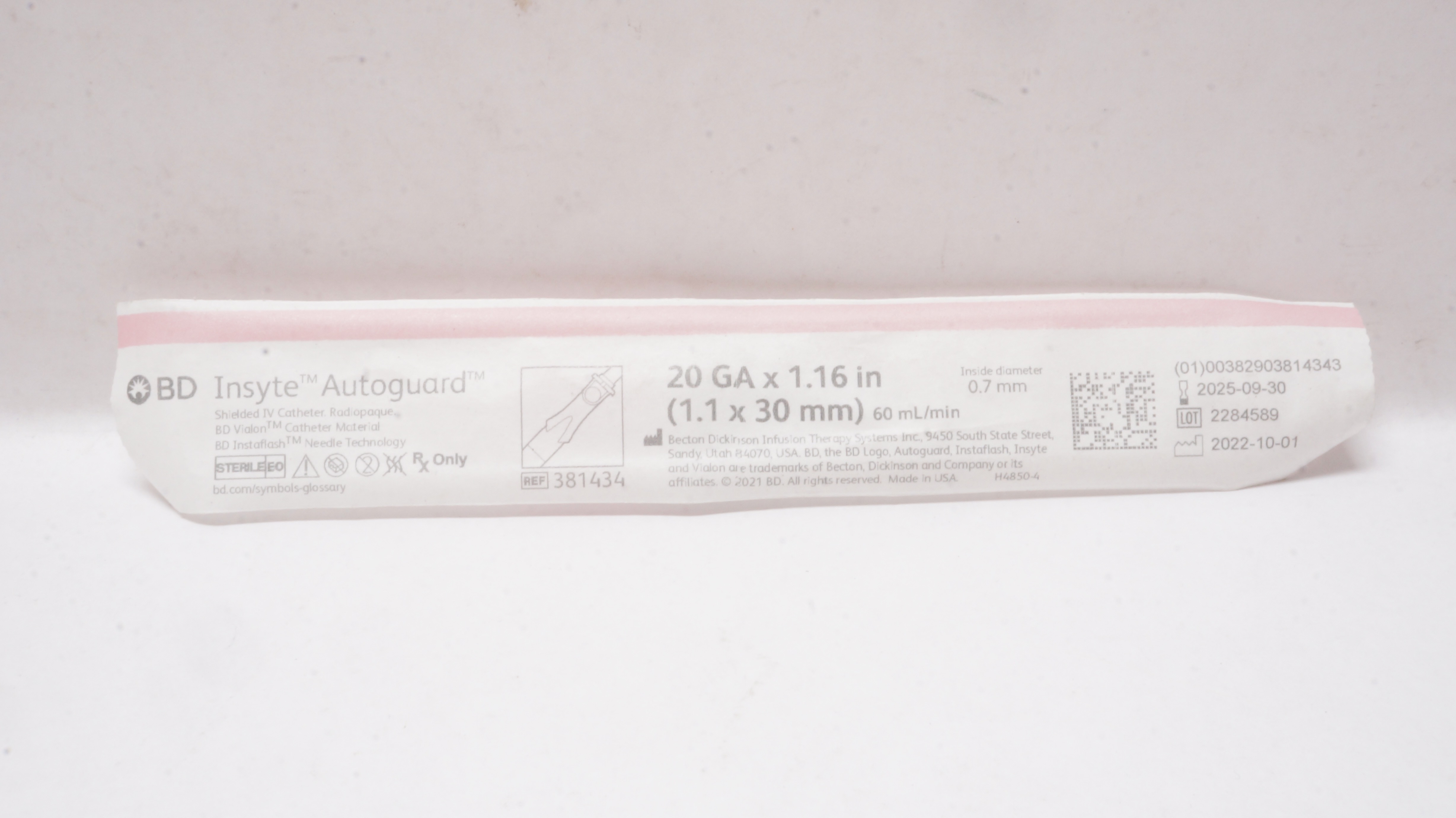 BD 381434 Insyte Autoguard Shielded IV Cath. 20Ga x 1.16inch