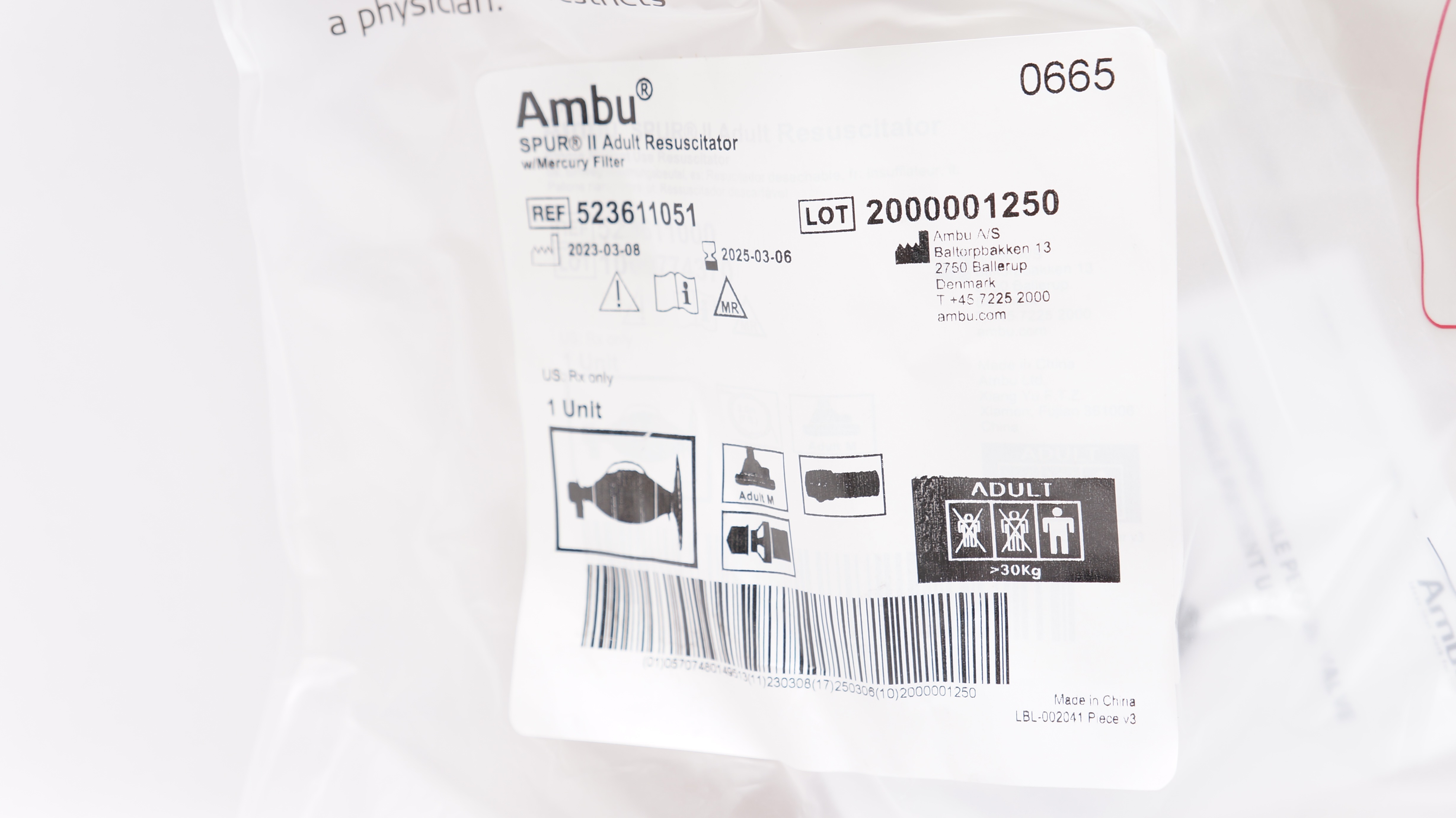 AMBU 523611051 Spur II Adult Resuscitator W/Mercury Filter