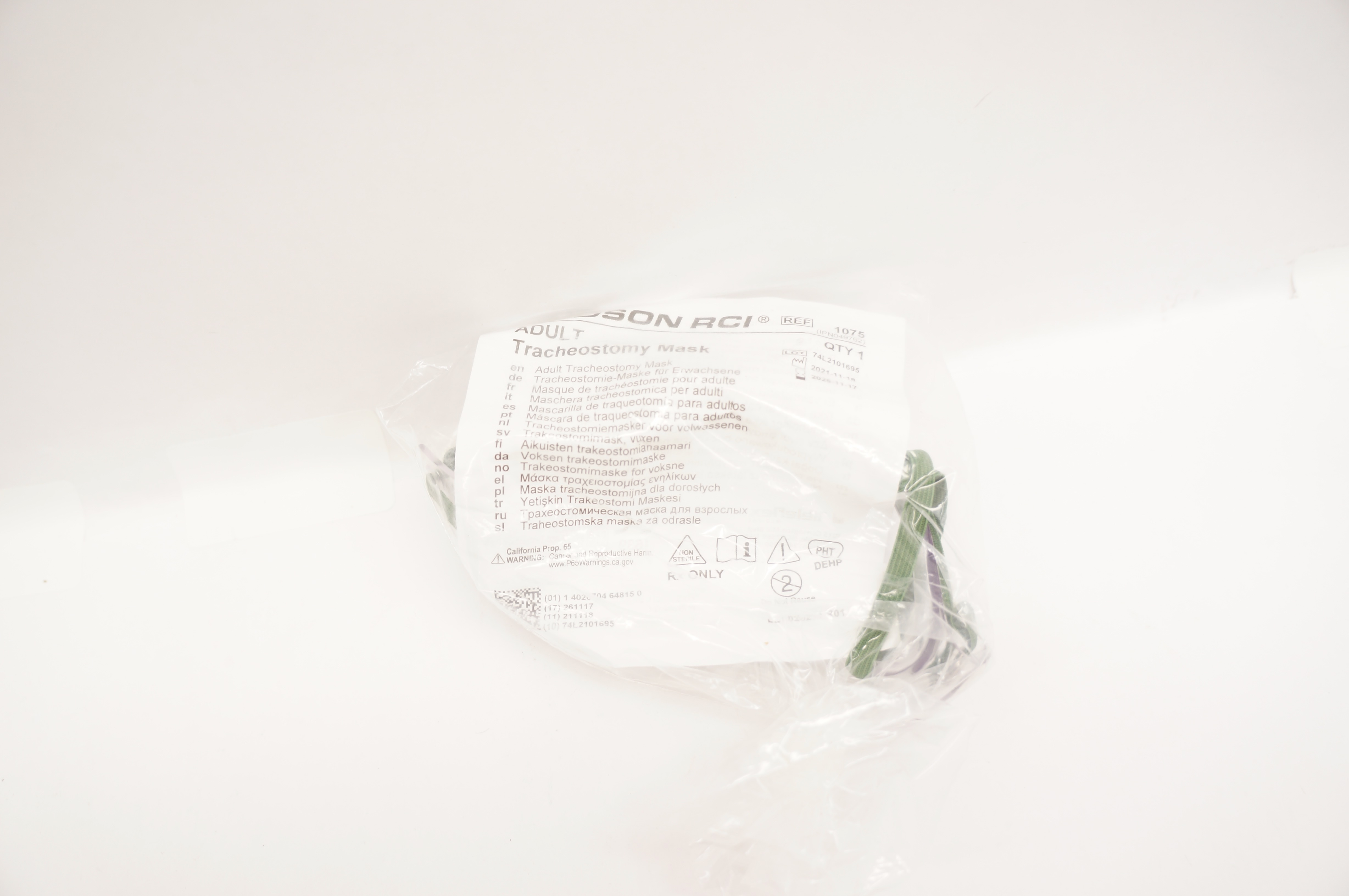 Teleflex 1075 Hudson RCI Adult Tracheostomy Mask