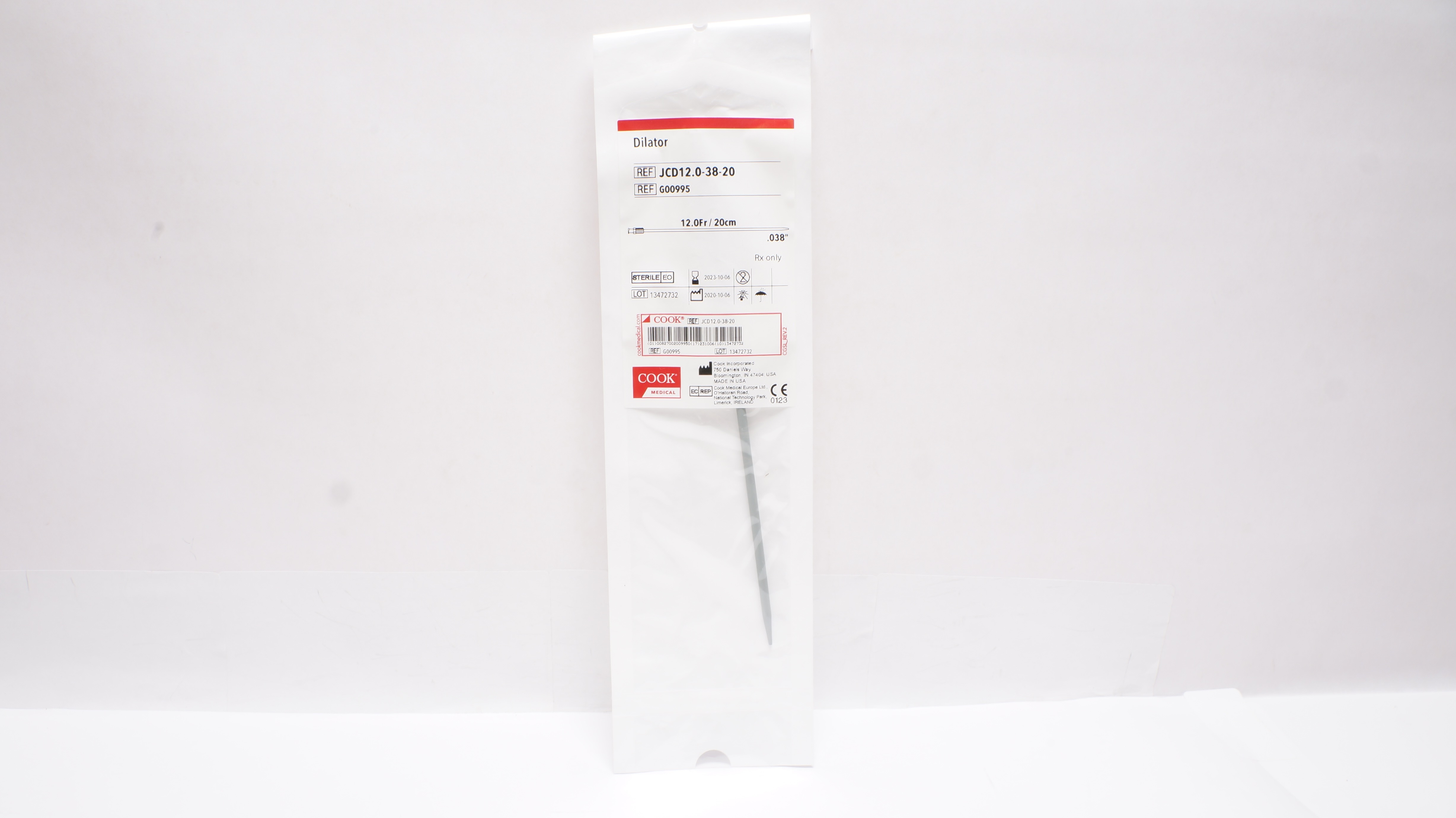 Cook Medical G00995 Dilator 12.0FR/20cm x .038inch (x)