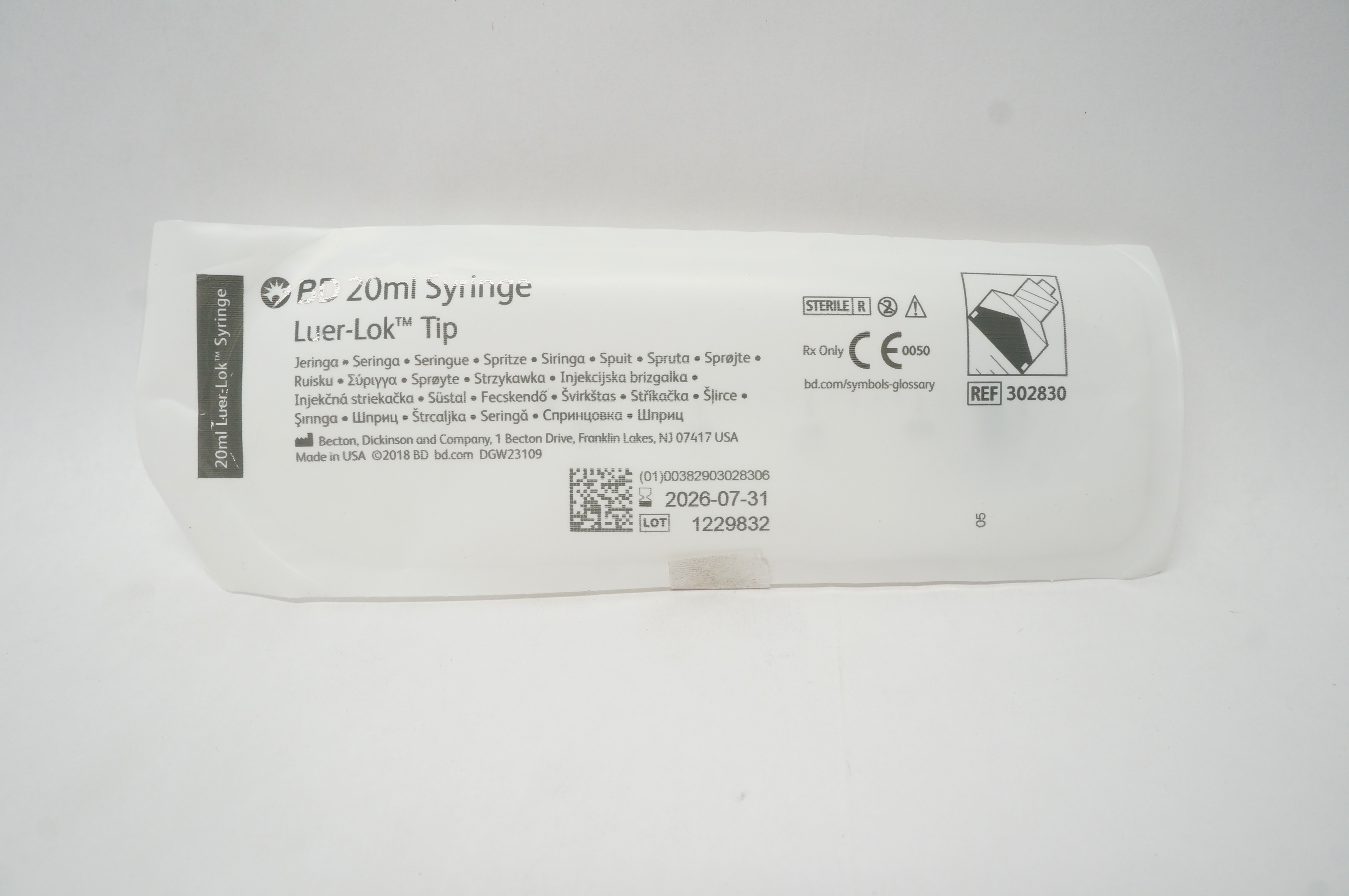 BD 302830 Syringe Luer-Lok Tip, 20 mL