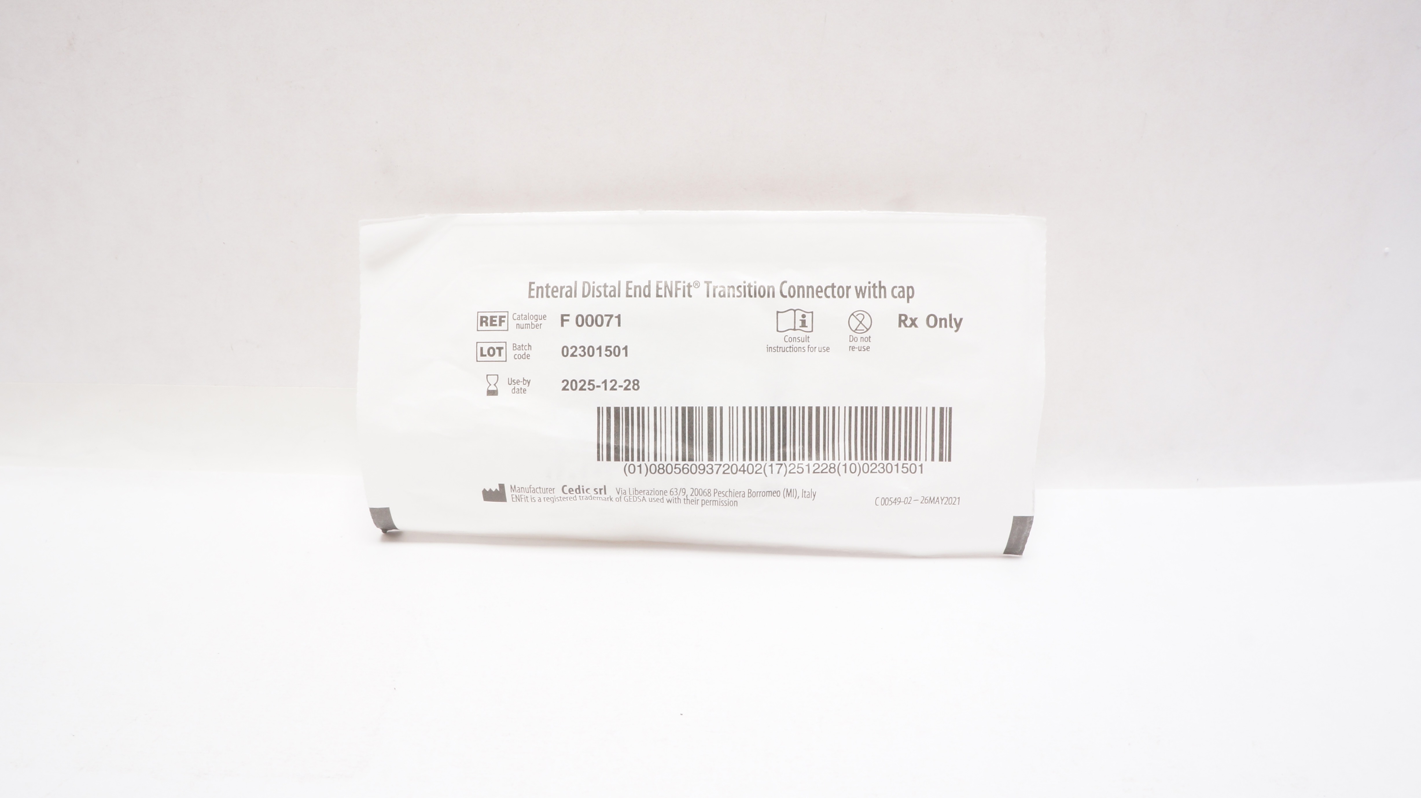 Cedic SRL F00071 Enteral Distal ENFit Transition Connector with Cap