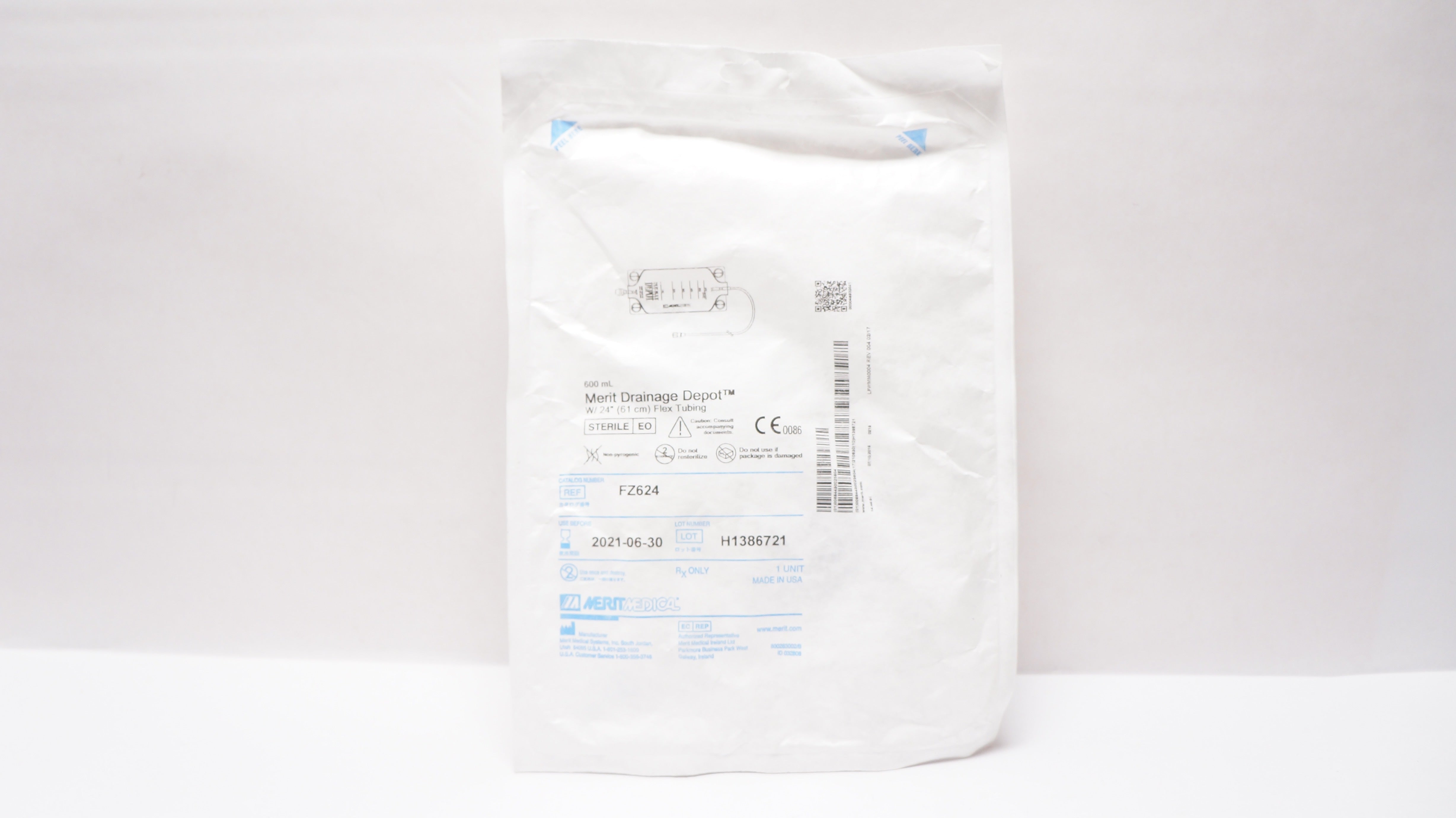 Merit Medical FZ624 Drainage Depot 600ml with 24inch Flex Tubing