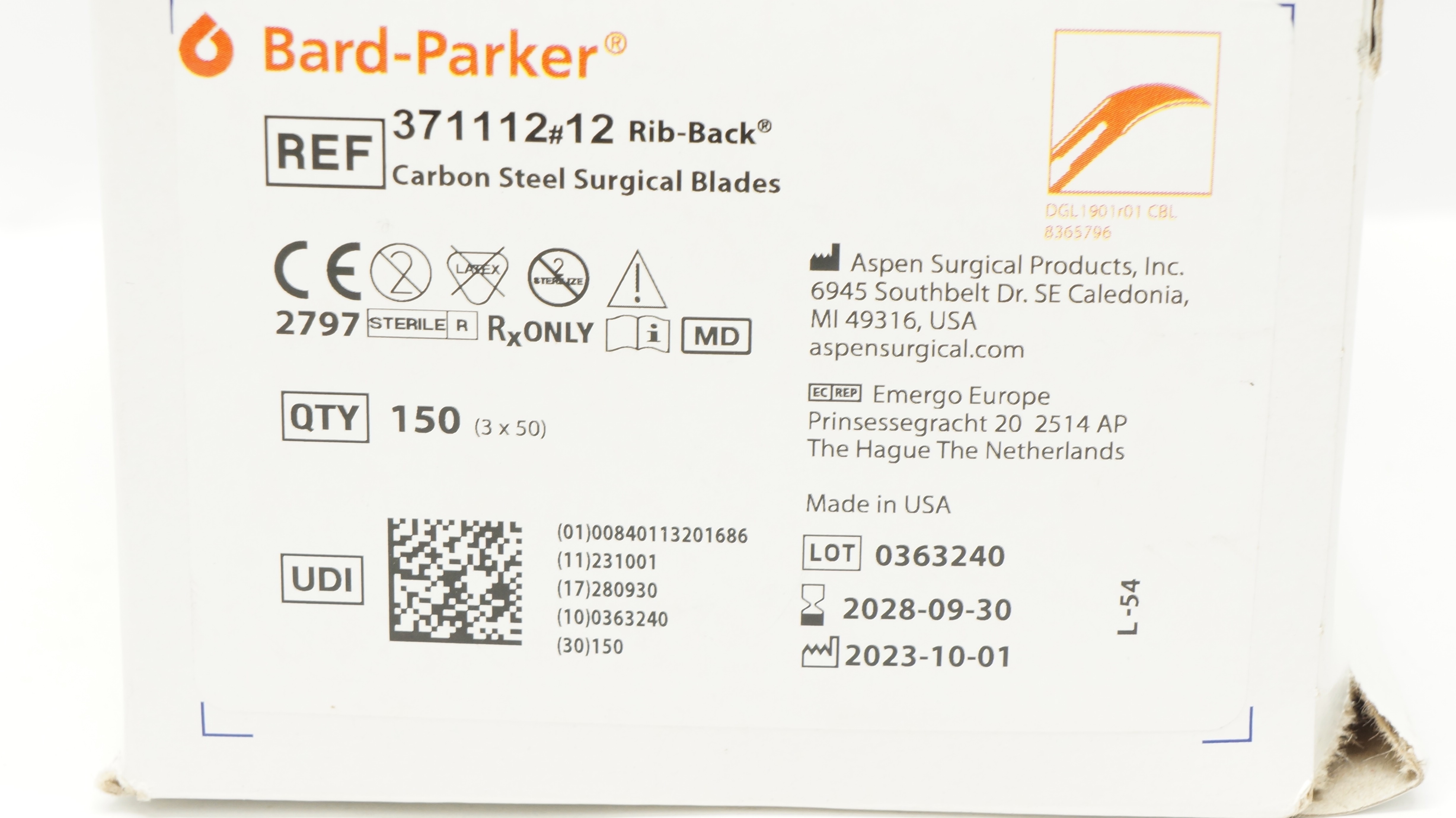 Aspen 371112 #12 Bard-Parker Rib-Back Carbon Steel Surgical Blades - Box of 150
