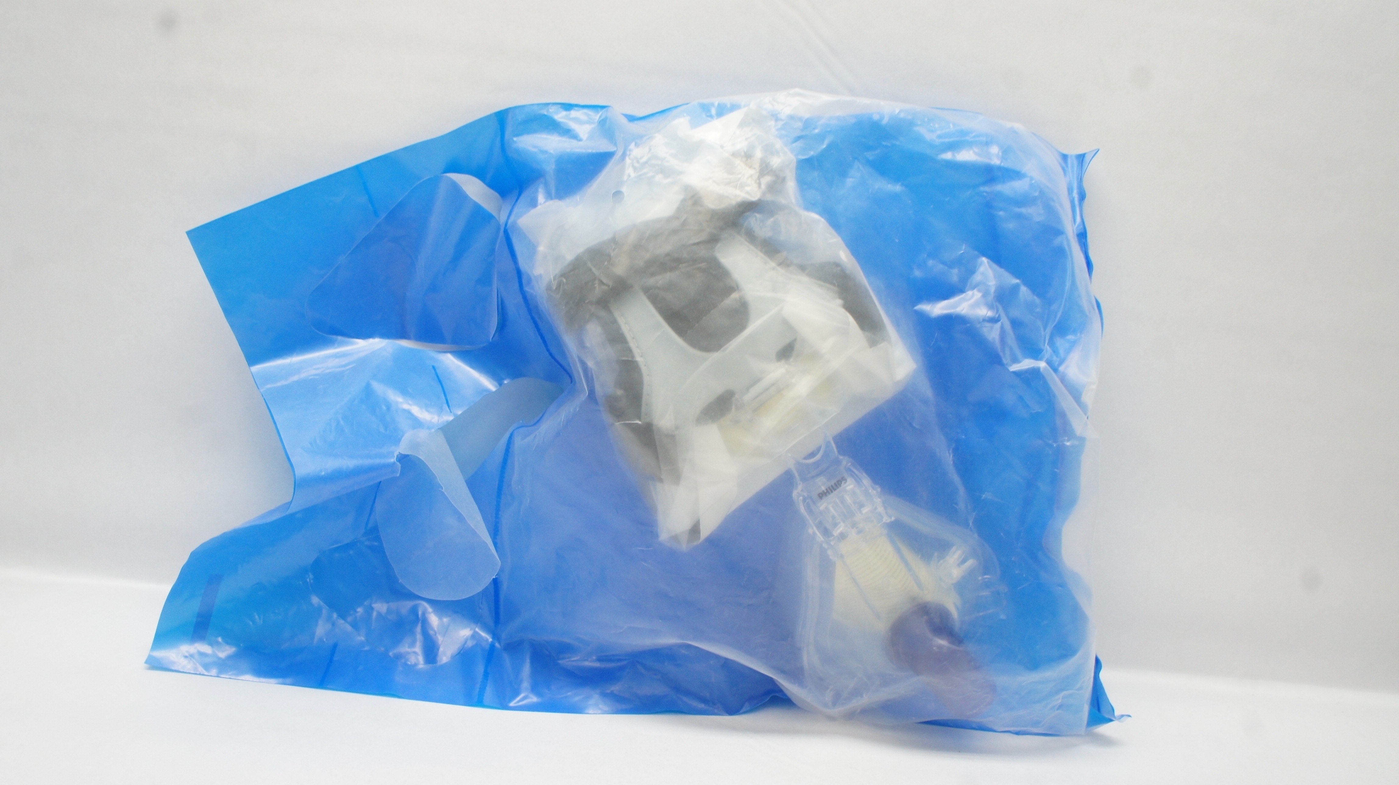 Respironics 1120256 S AF811 Mask SE SU W/Headgear, Size S