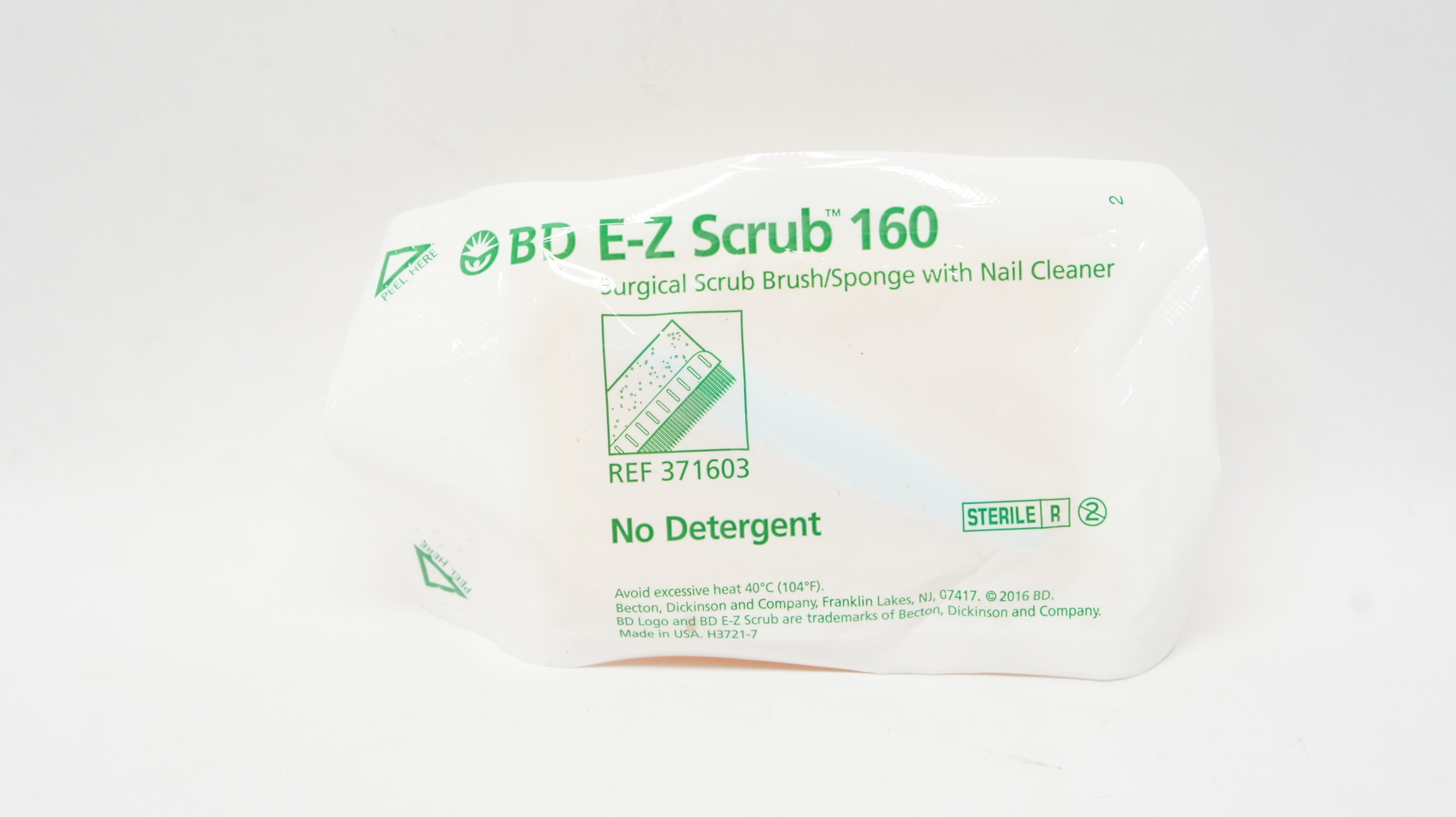 BD 371603  E-Z Scrub 160 Surgical Scrub Brush/Sponge with Nail Cleaner