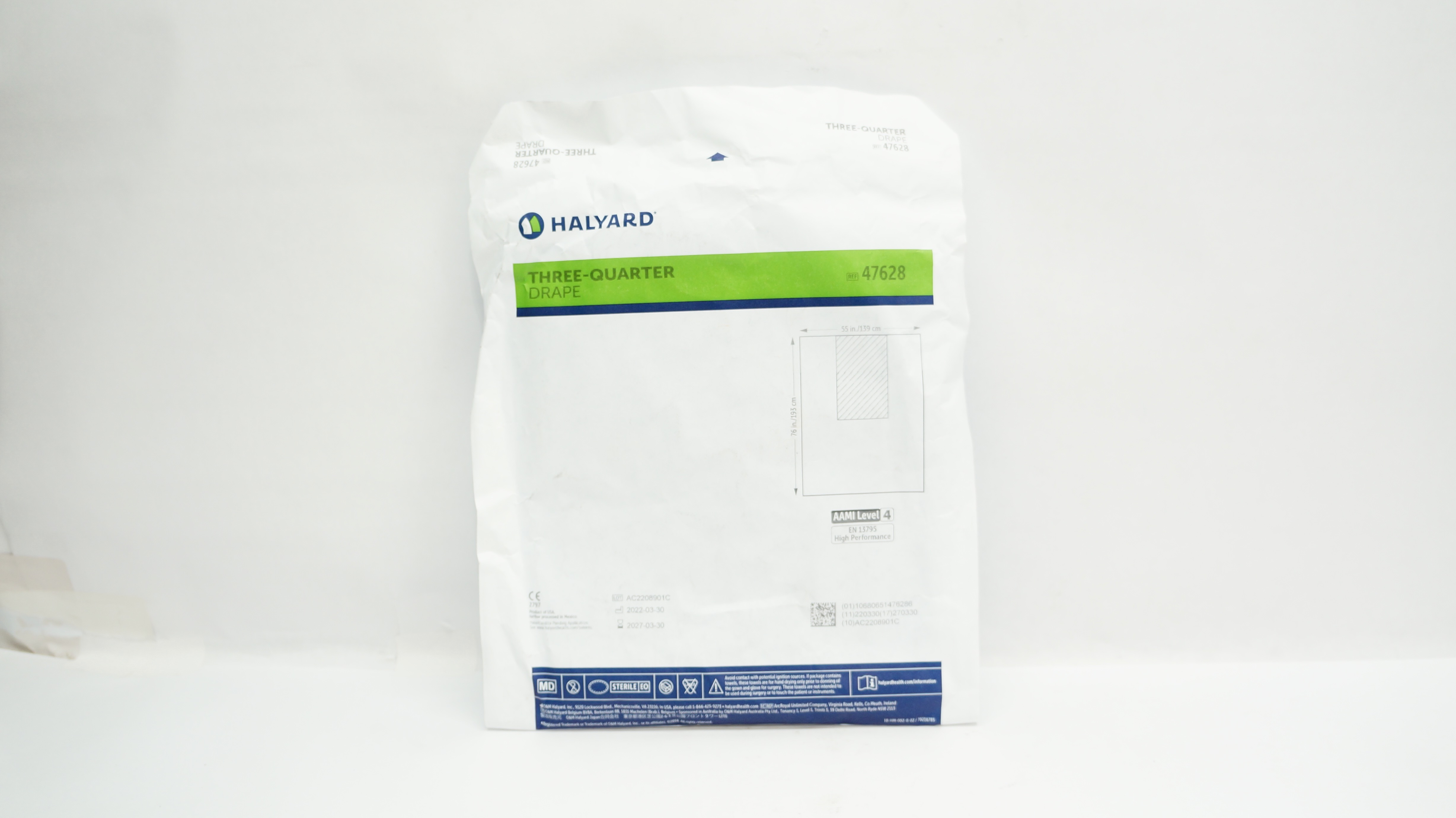 Halyard 47628 Three-Quarter Drape 55inch x 76inch