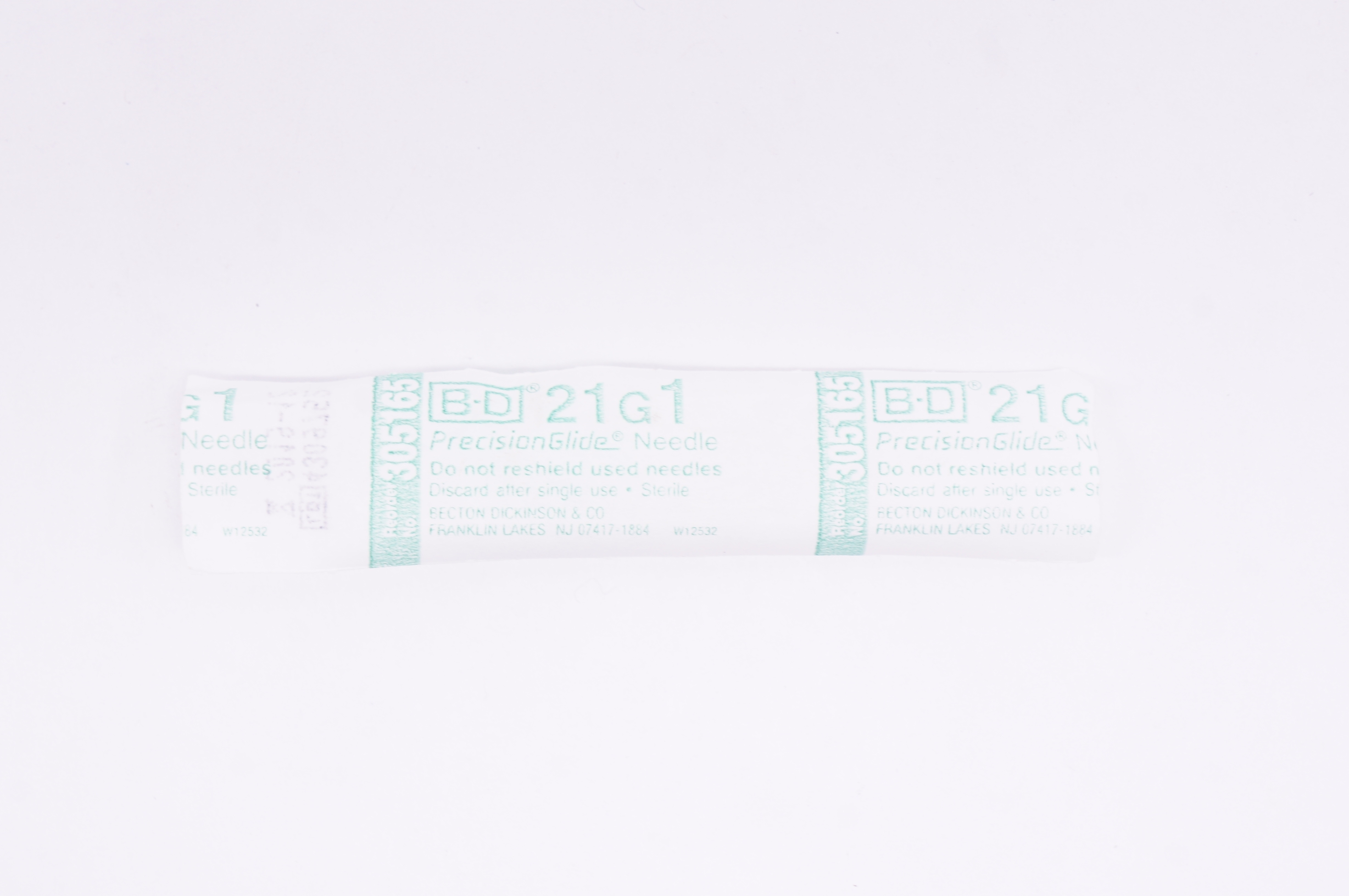 BD 305165 PrecisionGlide Ndle 21 G 1 (x)