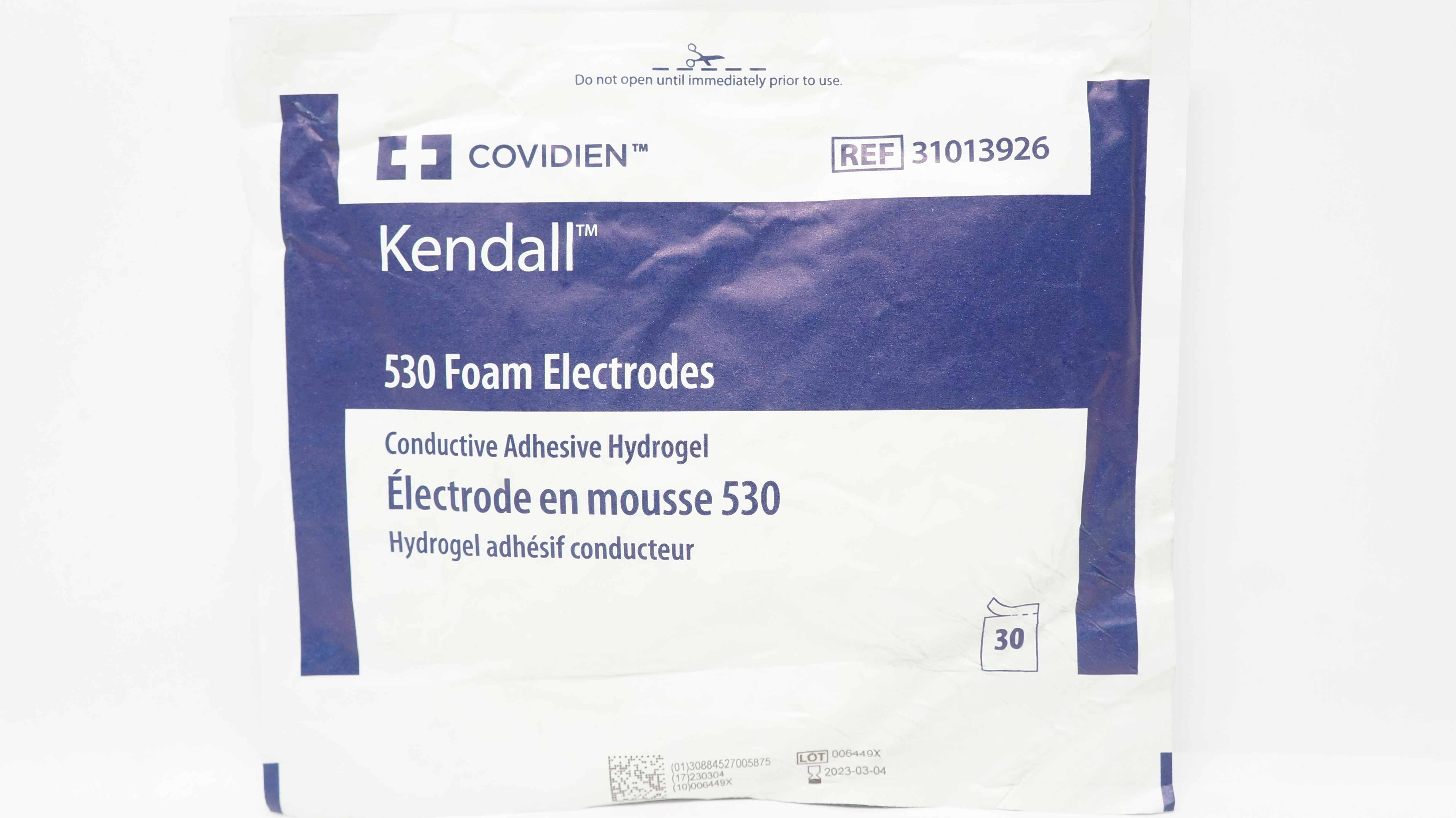 Covidien 31013926 Kendall 530 Foam Electrodes - Pack of 30