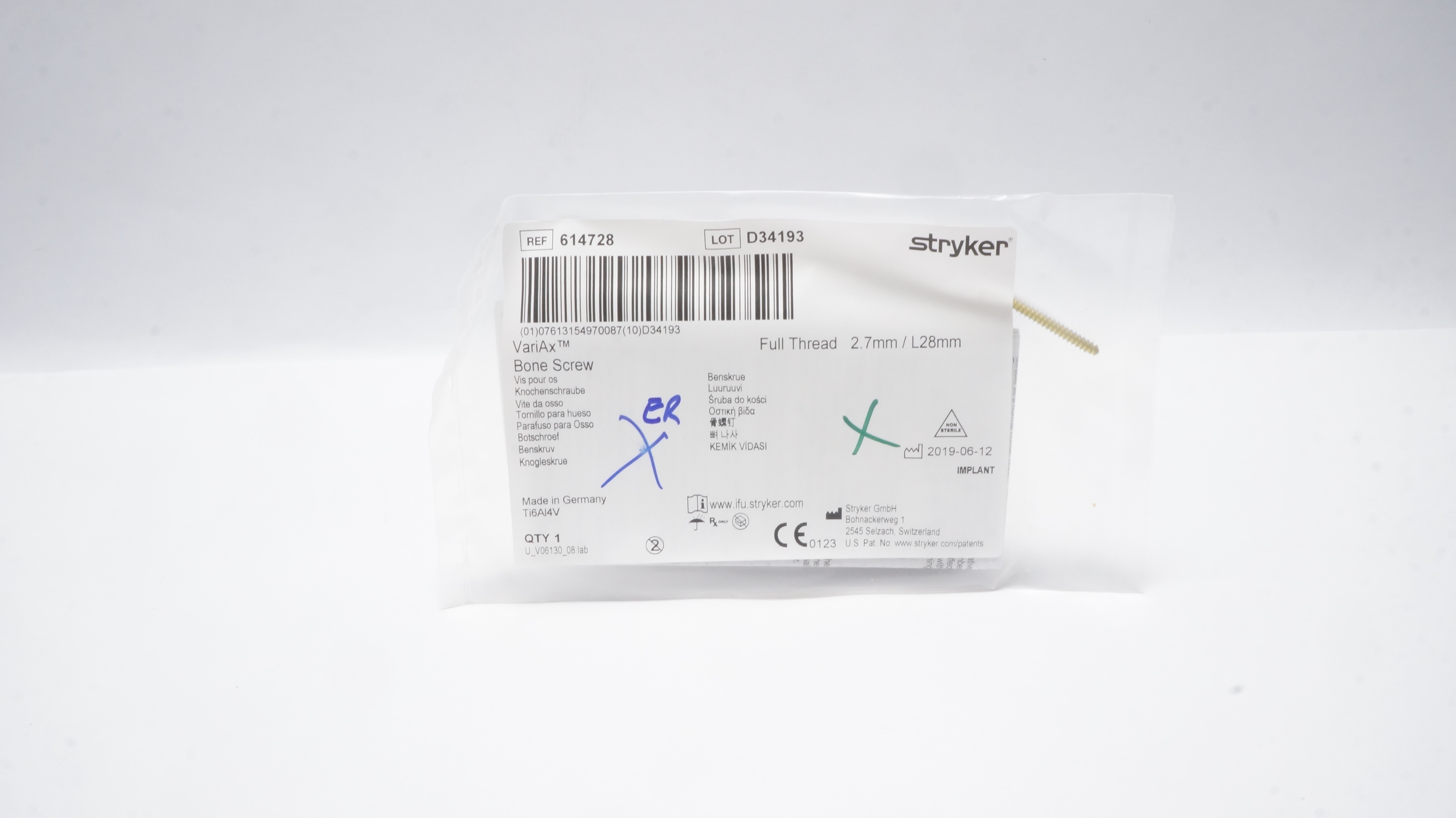Stryker 614728 VariAx Bone Screw Full Thread 2.7mm/ L28mm