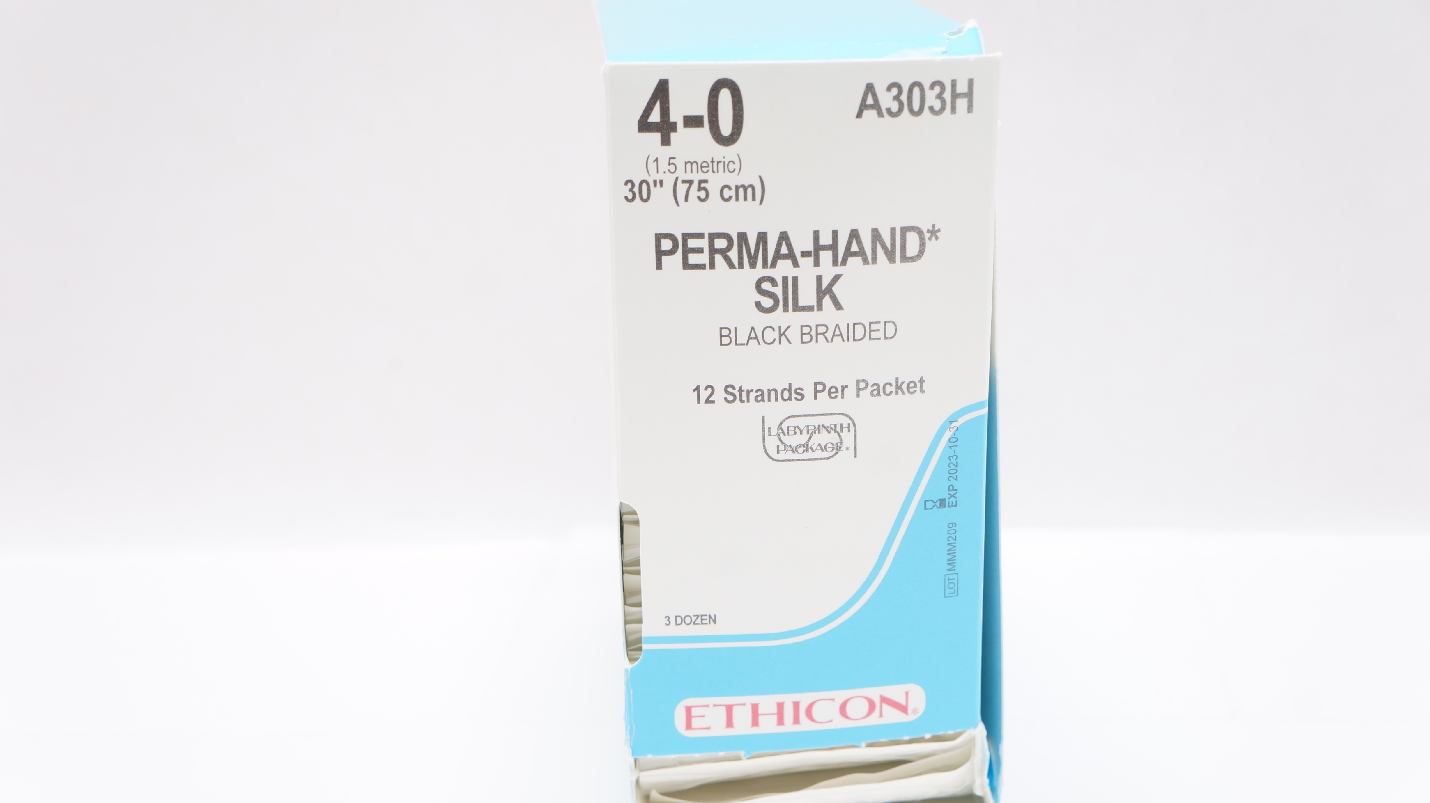 Ethicon A303H 4-0 PERMA-HAND Silk Black Braided Stre, 30inch (x) - Box of 34