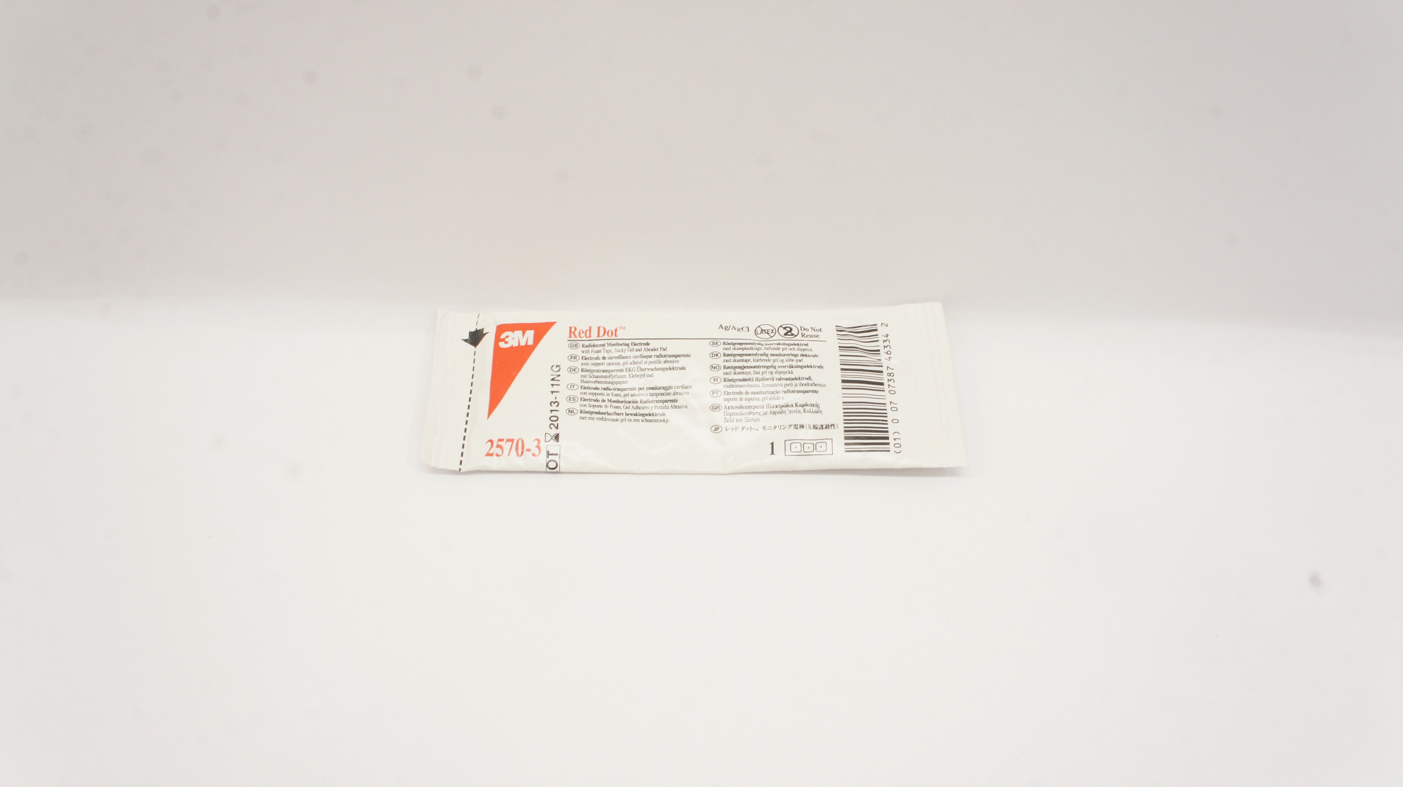 3M 2570-3 Red Dot Radiolucent Monitoring Electrode (x)