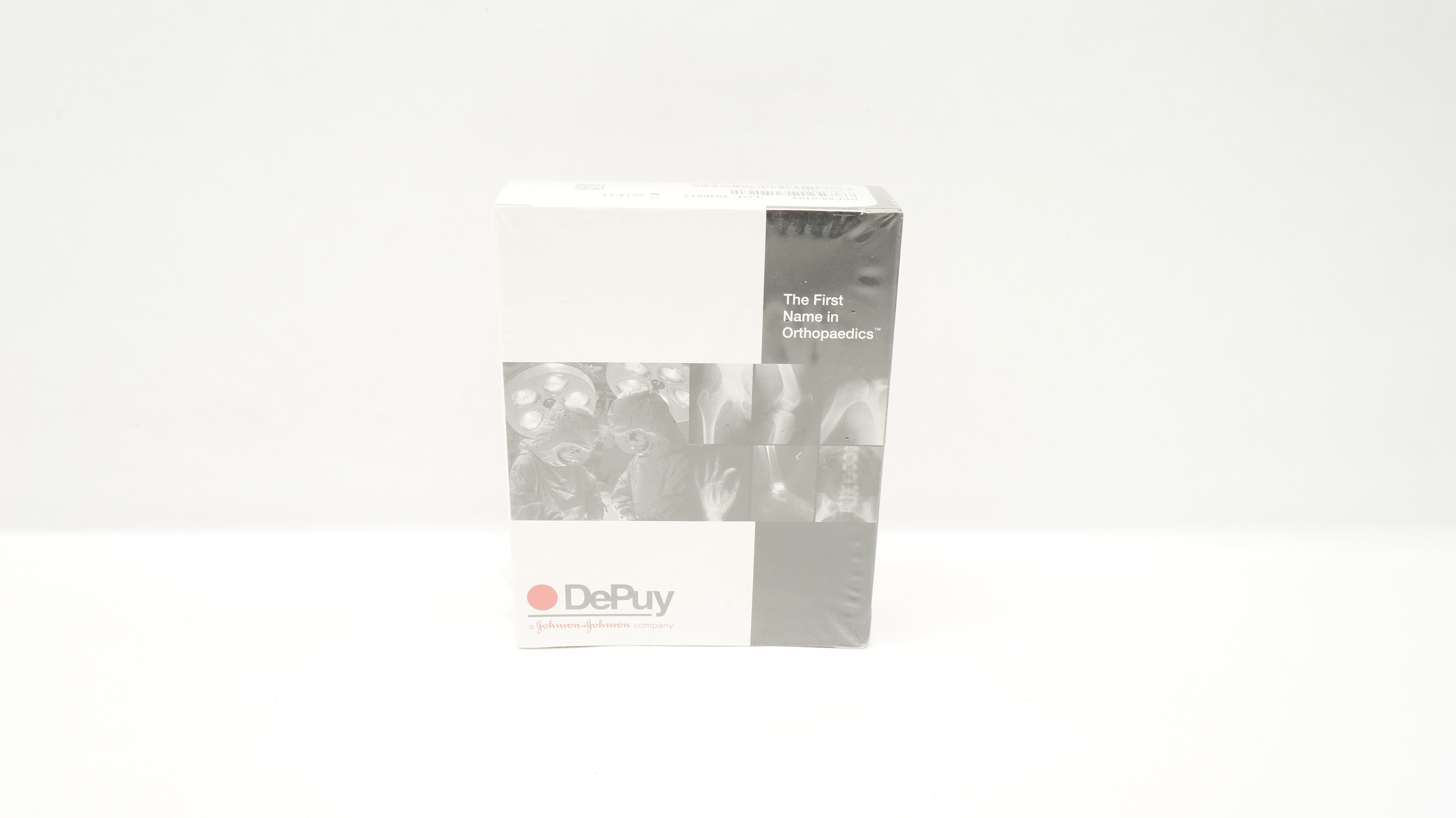 DePuy 96-0103 SIgma Oval Dome Patella 3-PEG 41mm Cemented (x)