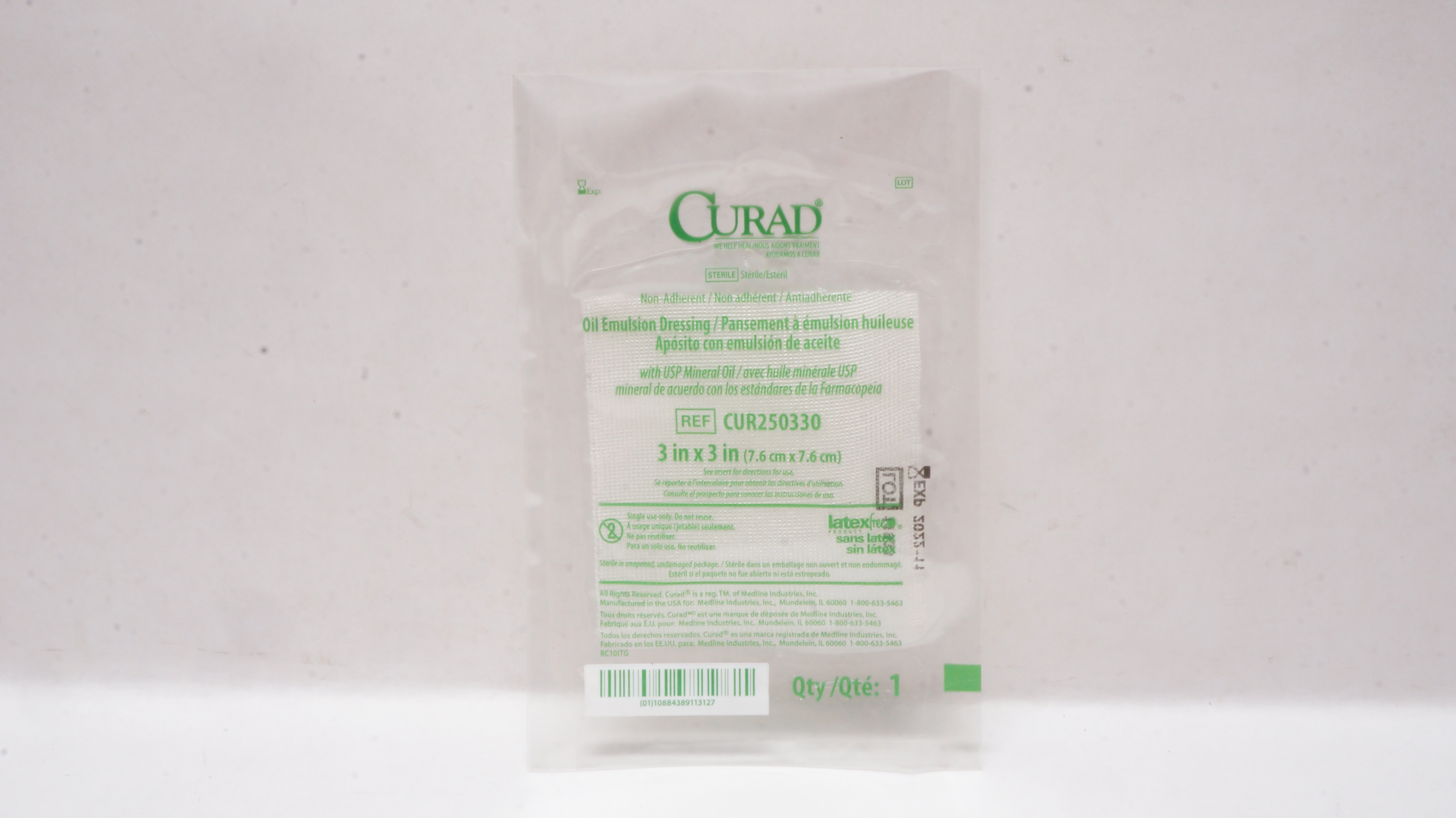 Medline CUR250330 Curad Non-Adherent Oil Emulsion Dressing 3inch x 3inch (x)