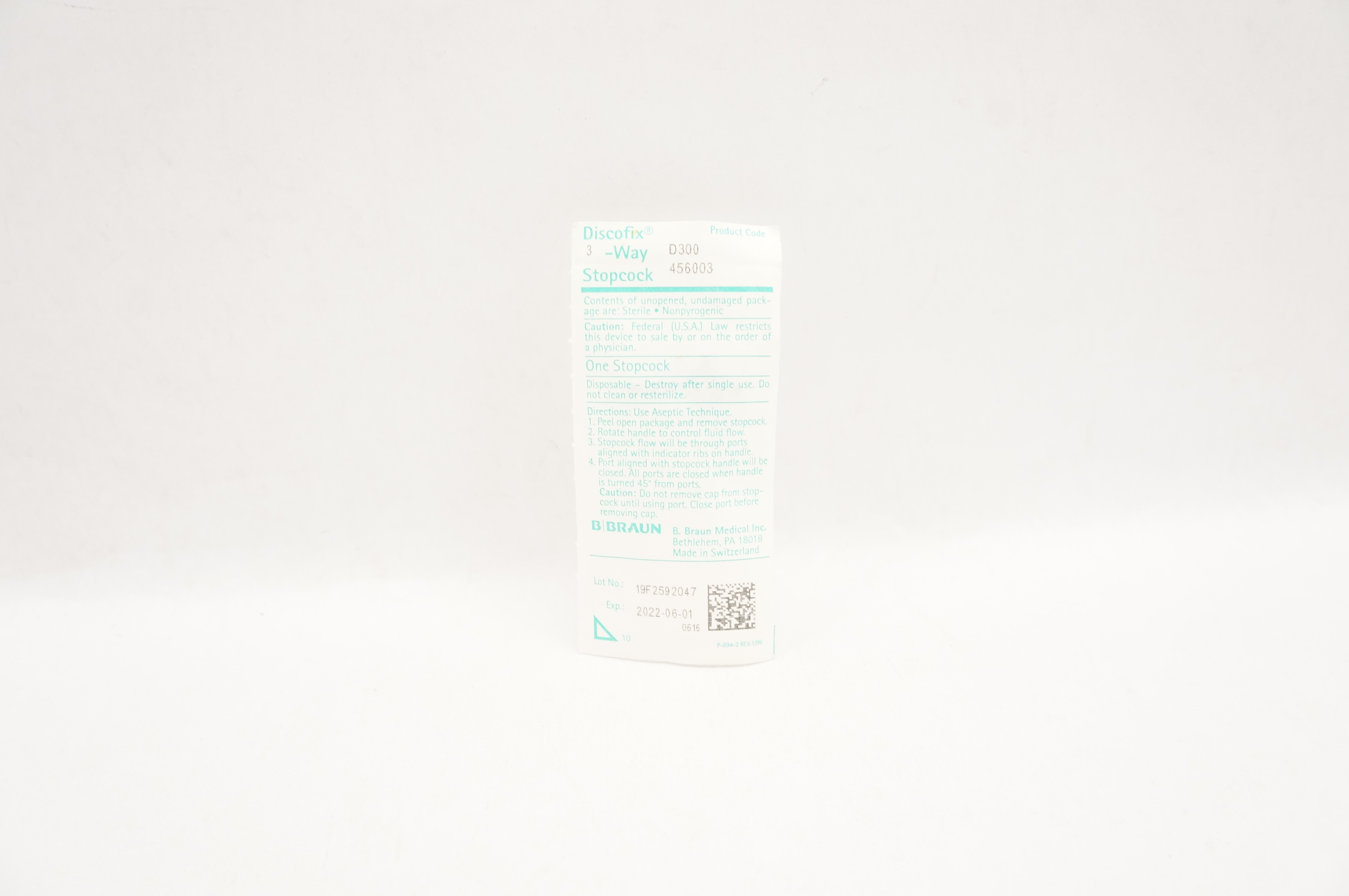 B.Braun Medical D300 Discofix 3-Way Stopcock (x)