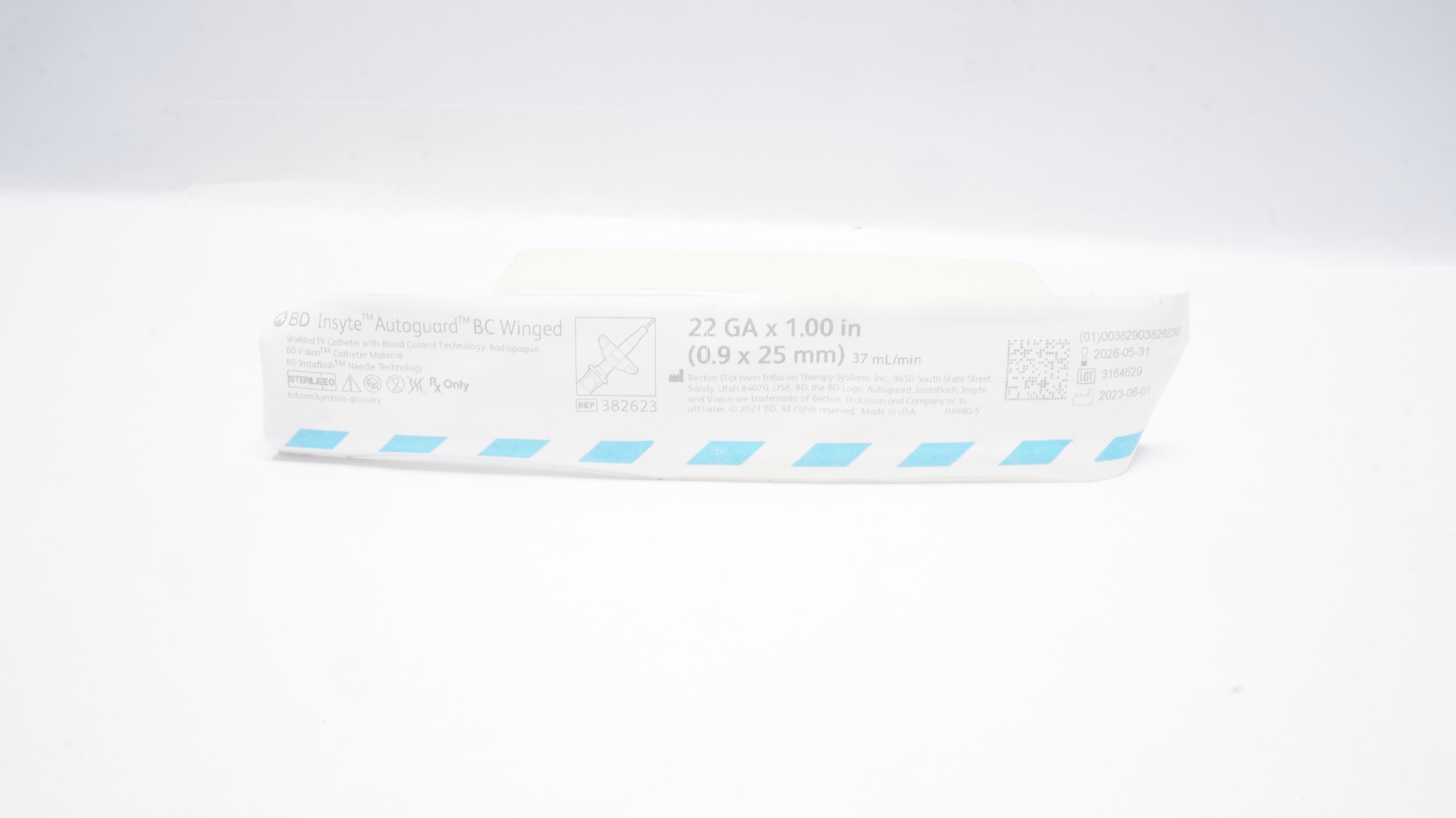 BD 382623 Insyte Autoguard BC Winged Shielded IV Cath. 22GA x 1.00inch 37mL/min