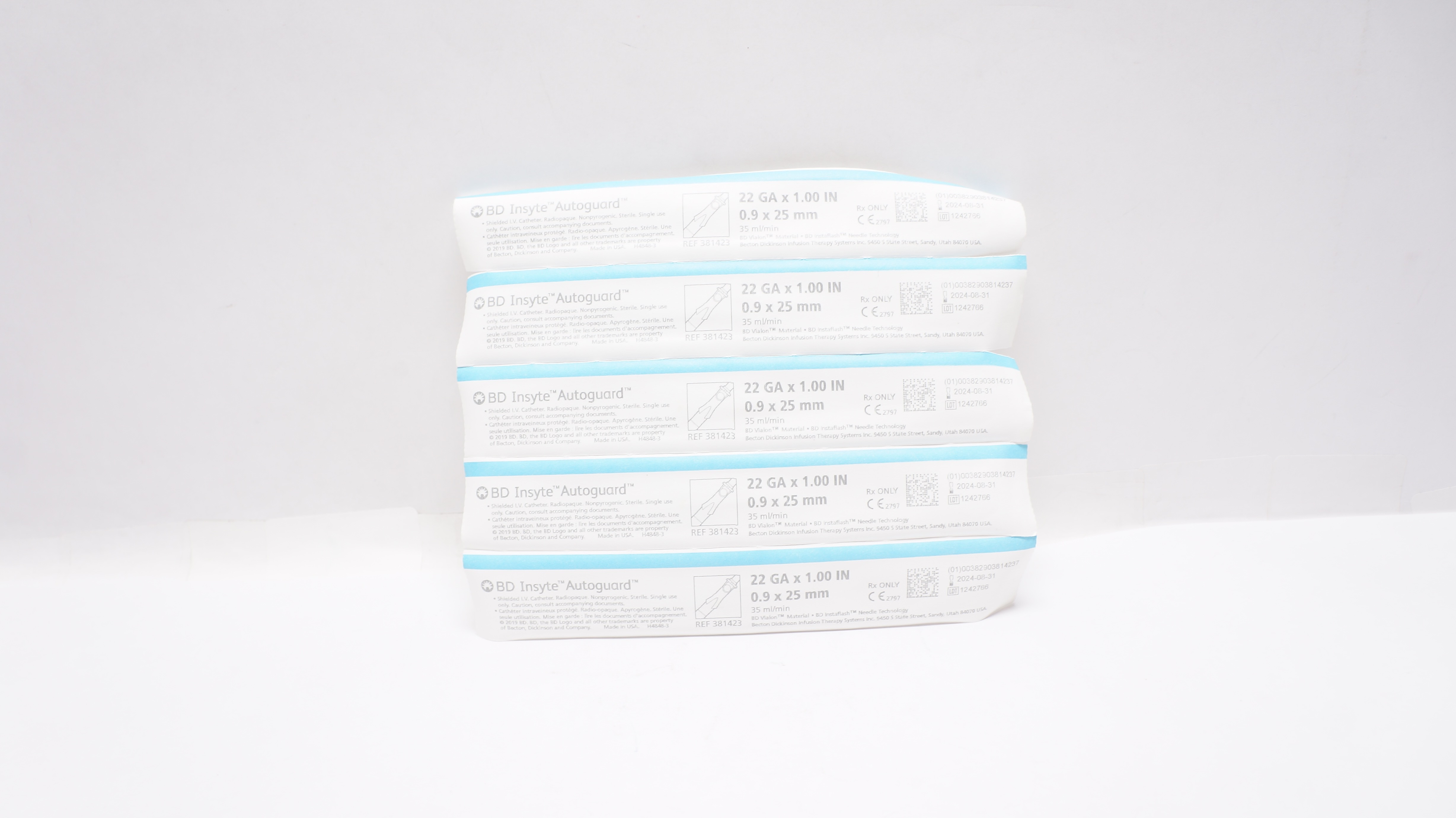 BD 381423 Insyte Autoguard Shielded IV Cath. 22Ga x 1.00inch 35ml/min- Pack of 5