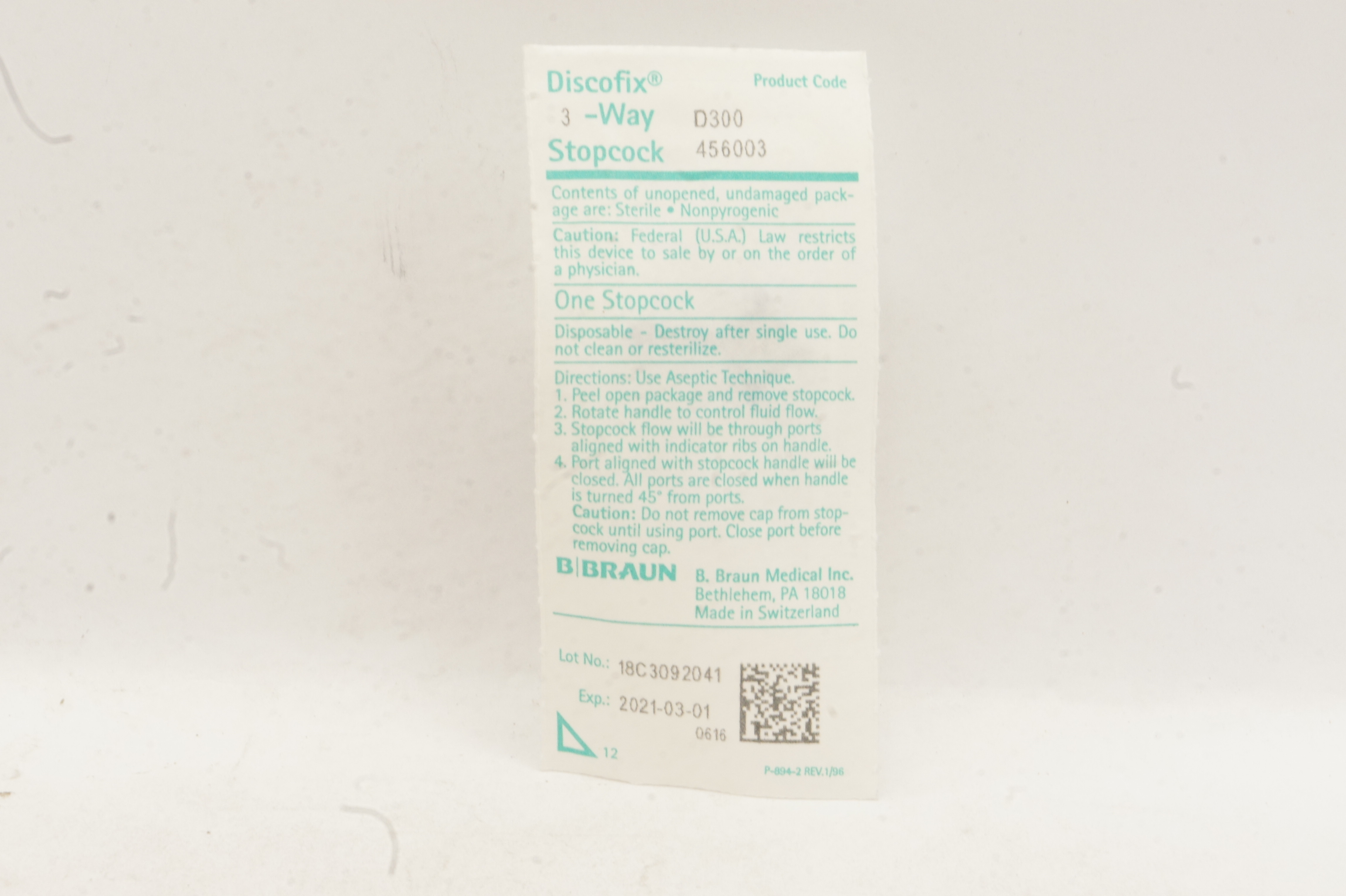 B.Braun Medical D300 Discofix 3-Way Stopcock (x)