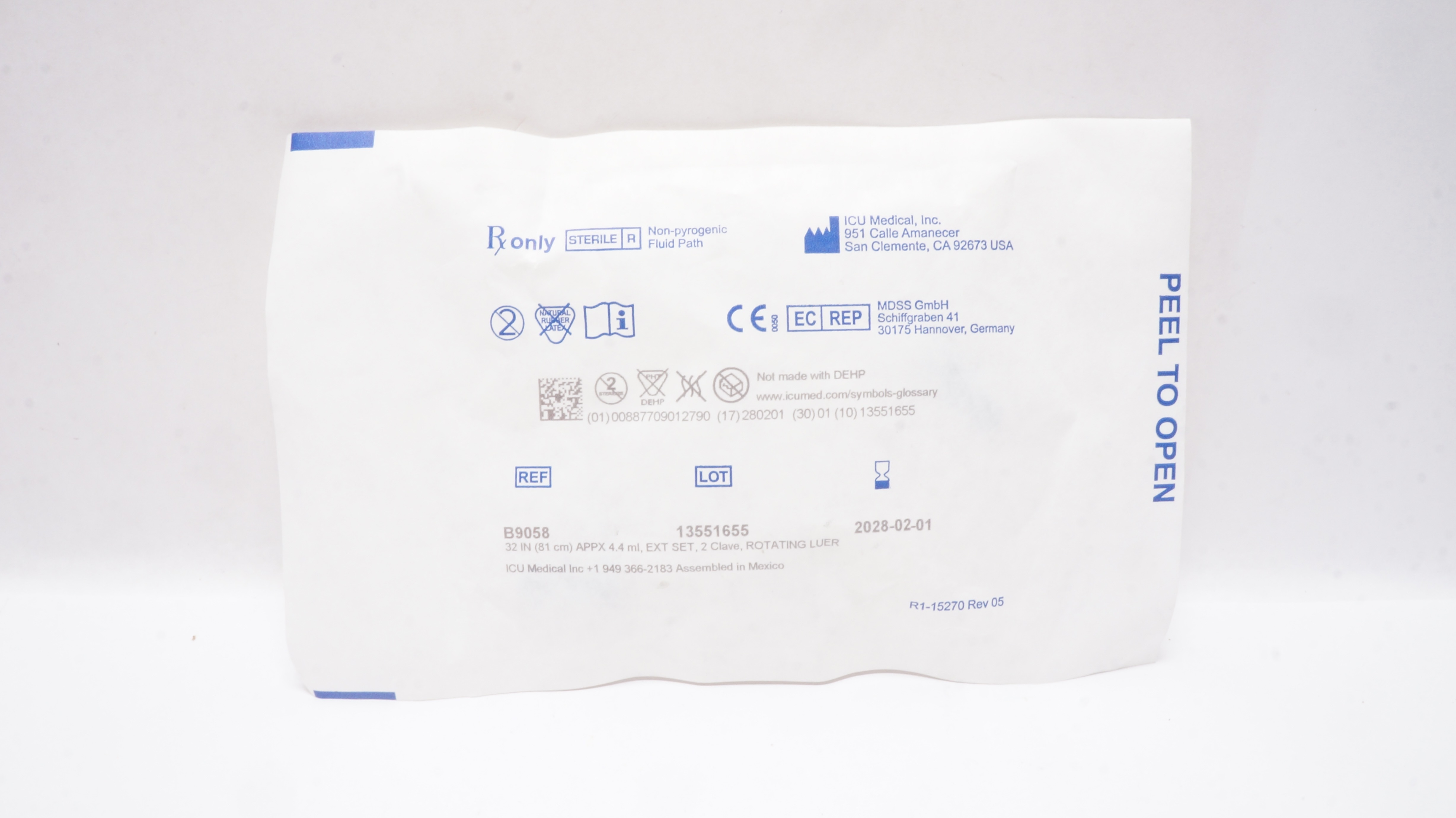 ICU Medical B9058 Extension Set with 2 Clamp, Rotating Luer 32inch x 4.4mL