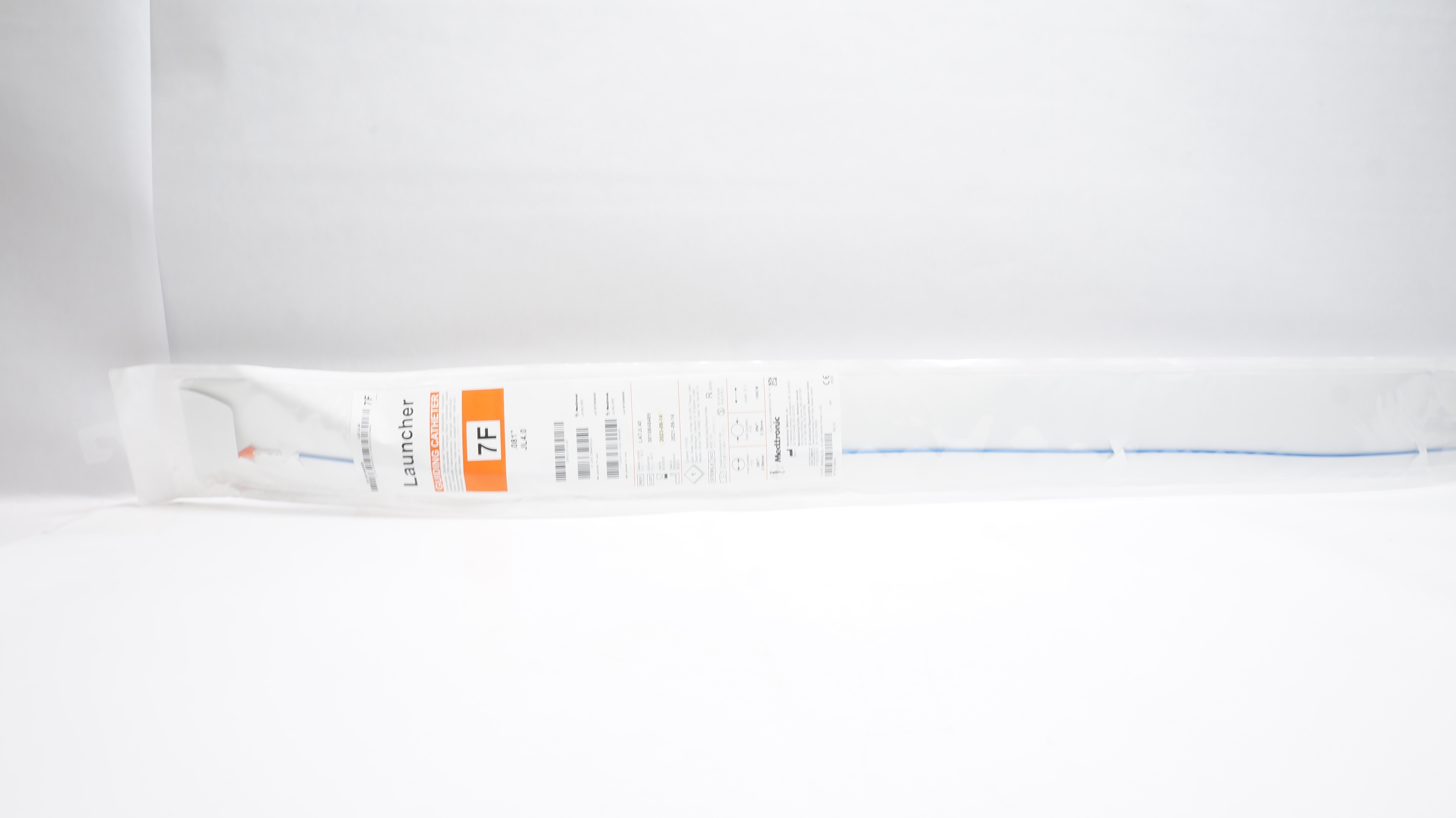 Medtronic LA7JL40SH Launcher JL4.0 Guiding Cath. 7F x .081inch x 100cm (x)