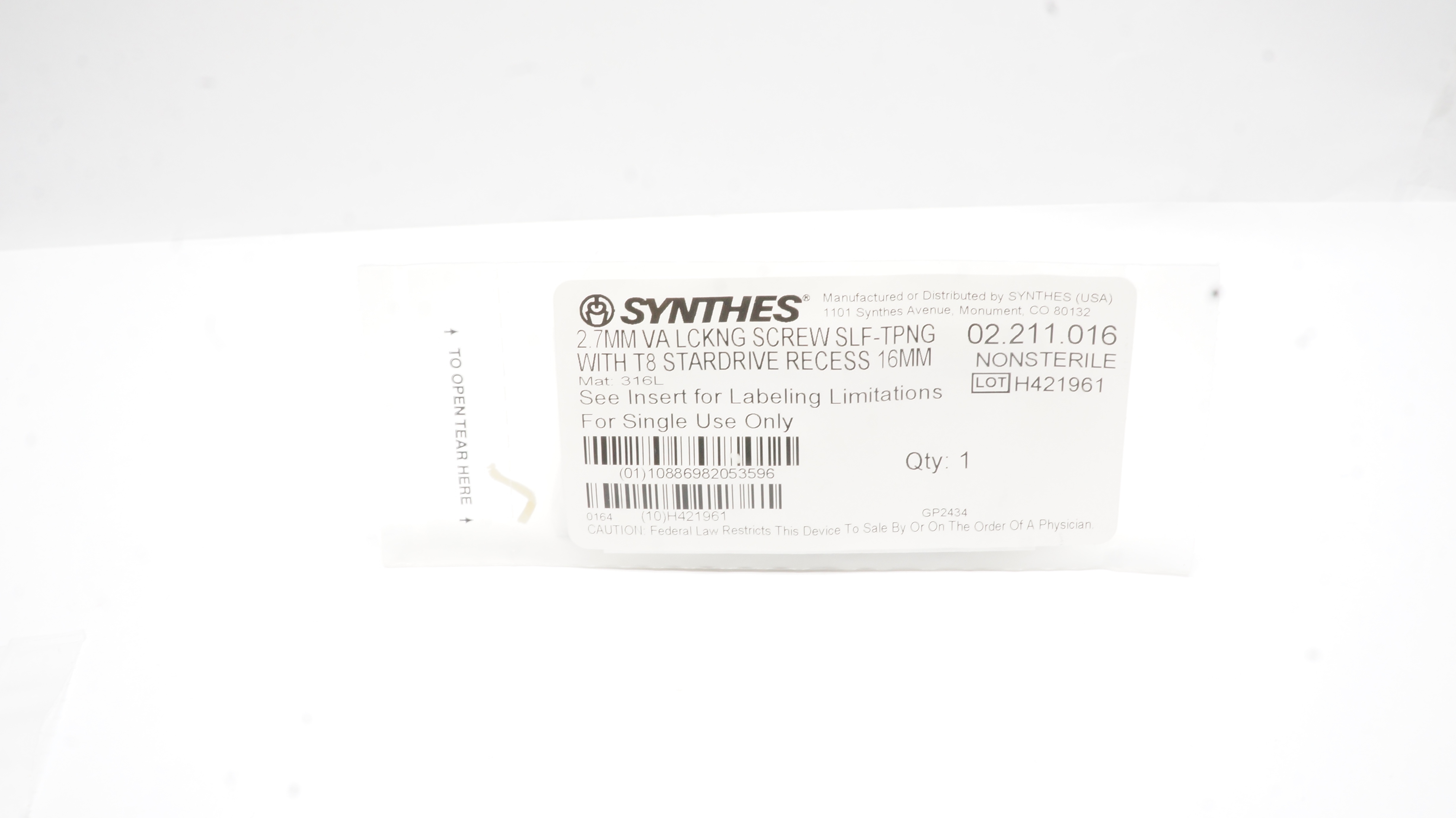 Synthes 02.211.016 2.7mm VA LCKNG Screw Self-Tapping w/T8 Stardrive Recess 16mm