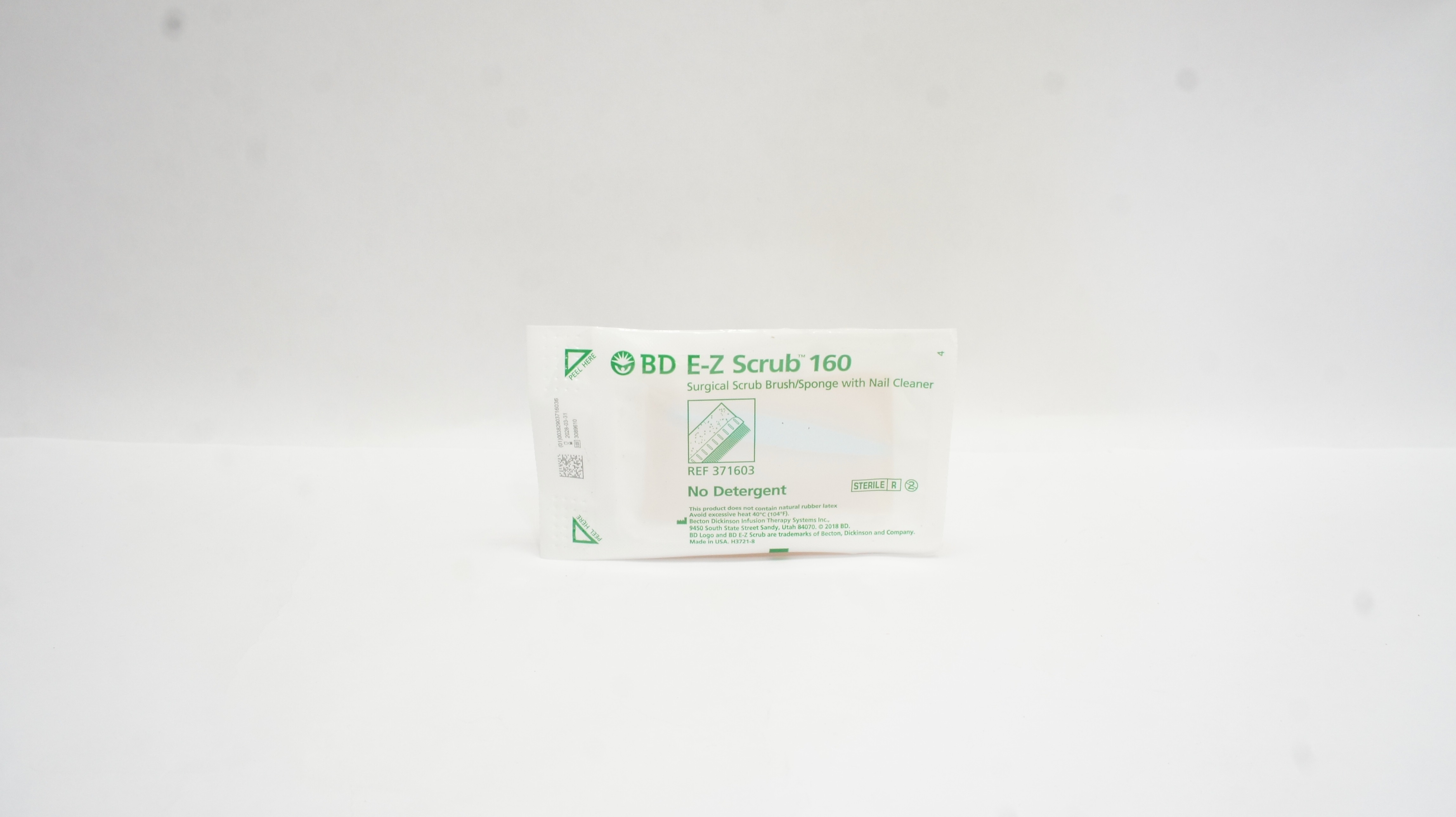 BD 371603 E-Z Scrub 160 Surgical Scrub Brush/Sponge with Nail Cleaner