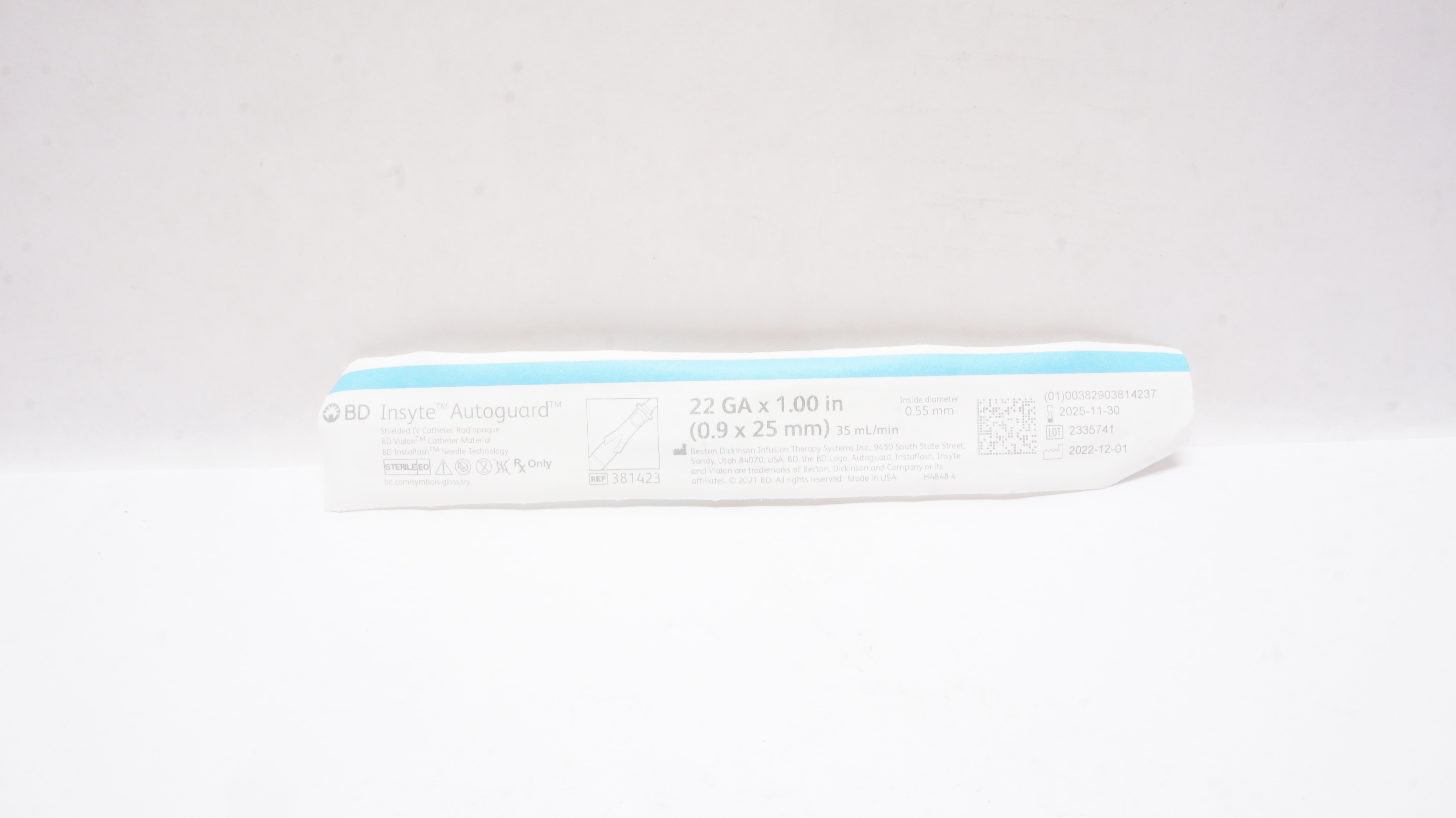 BD 381423 Vialon Autoguard Shielded IV Cath. 22Ga x 1.00inch, 35mL/min