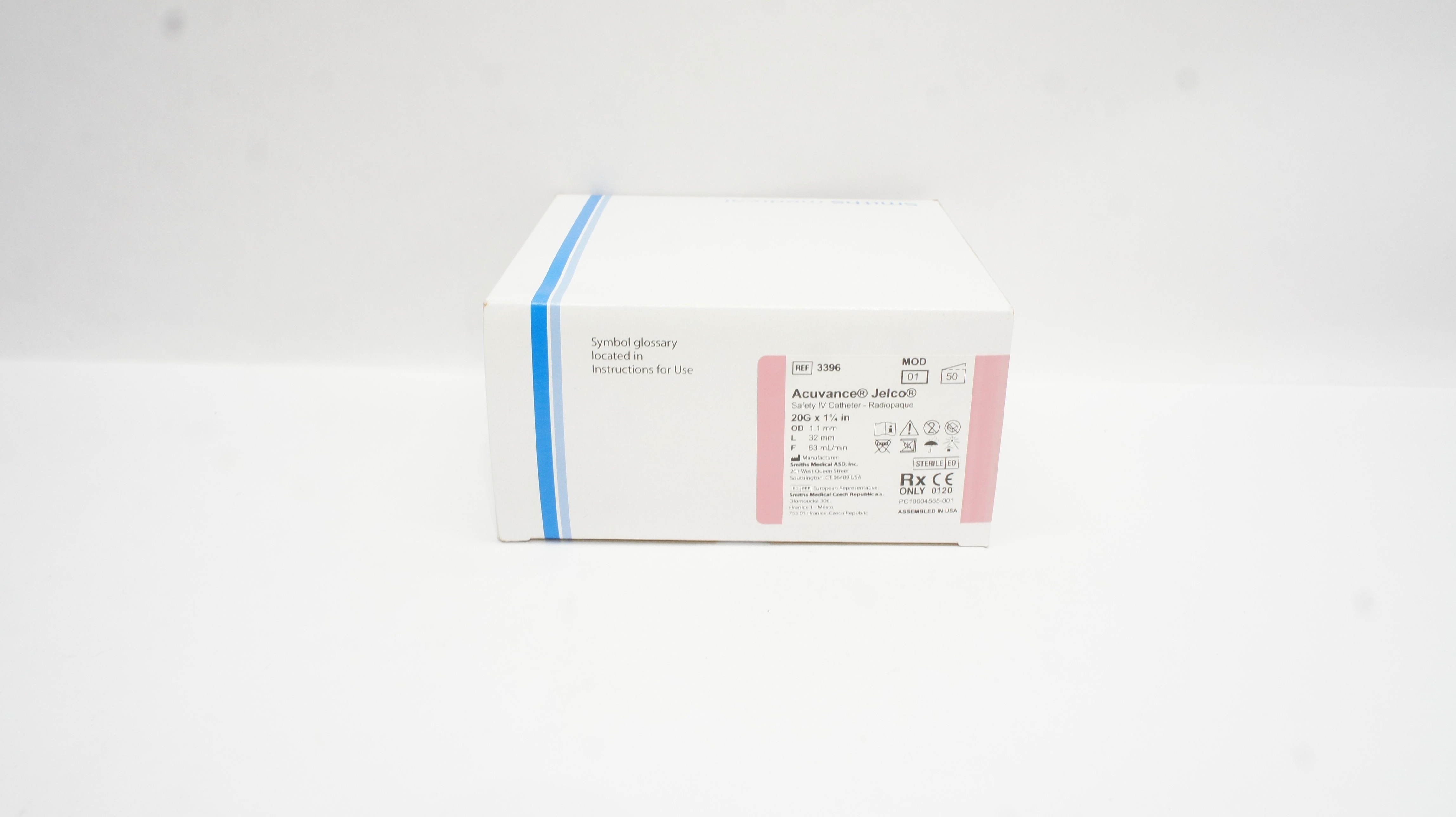 Smiths Medical 3396 Acuvance Jelco Safety IV Cath. 20G x 1-1/4inch(x)- Box of 50