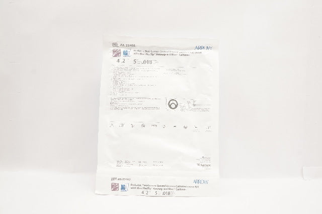 Arrow AK-22402 Pediatric 2Lumen Central Venous Catheterization Kit 4Fr x 5cm (x)