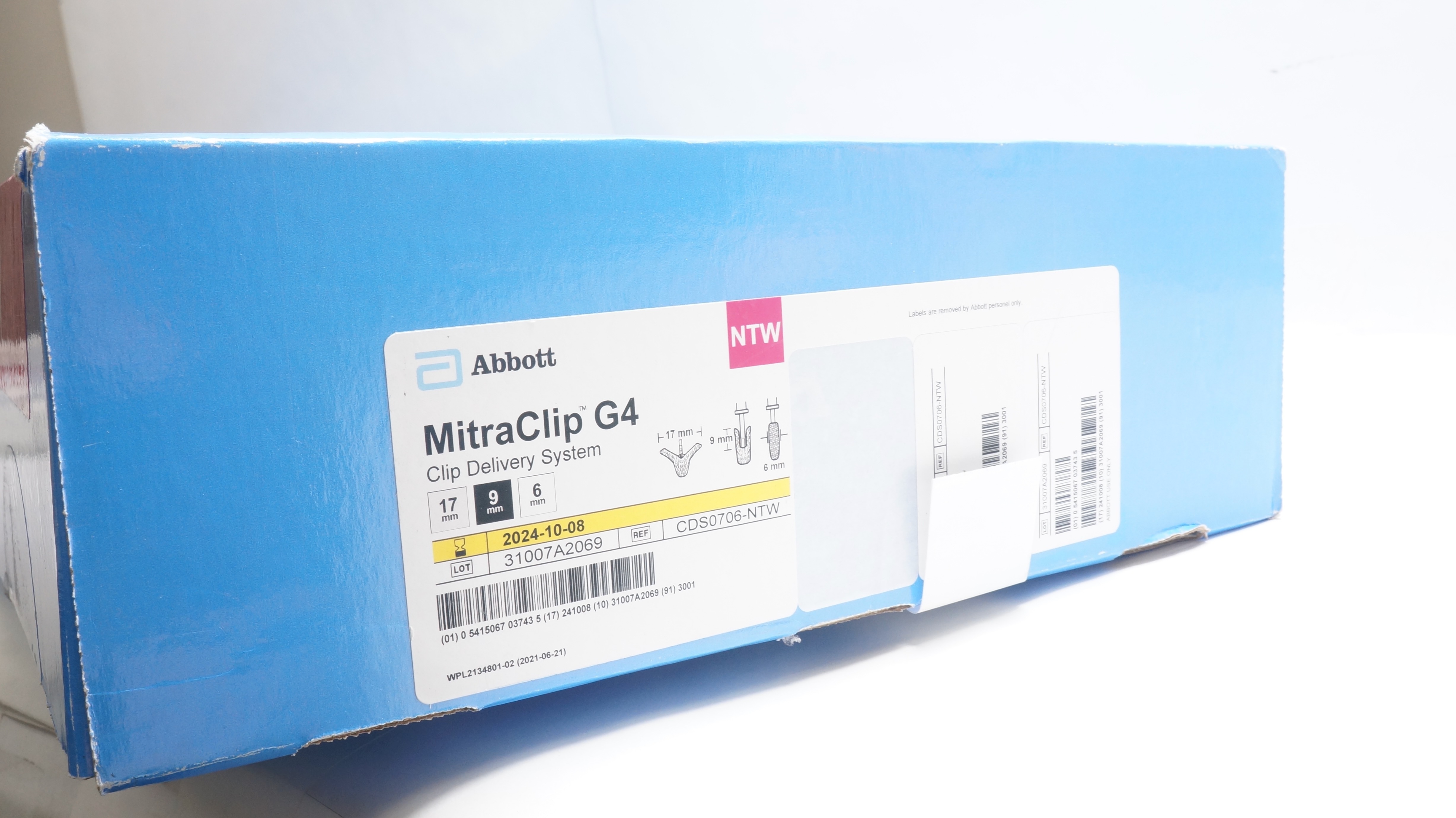 Abbott CDS0706-NTW MitraClip G4 Clip Delivery System 17mm x 9mm x 6mm (x)