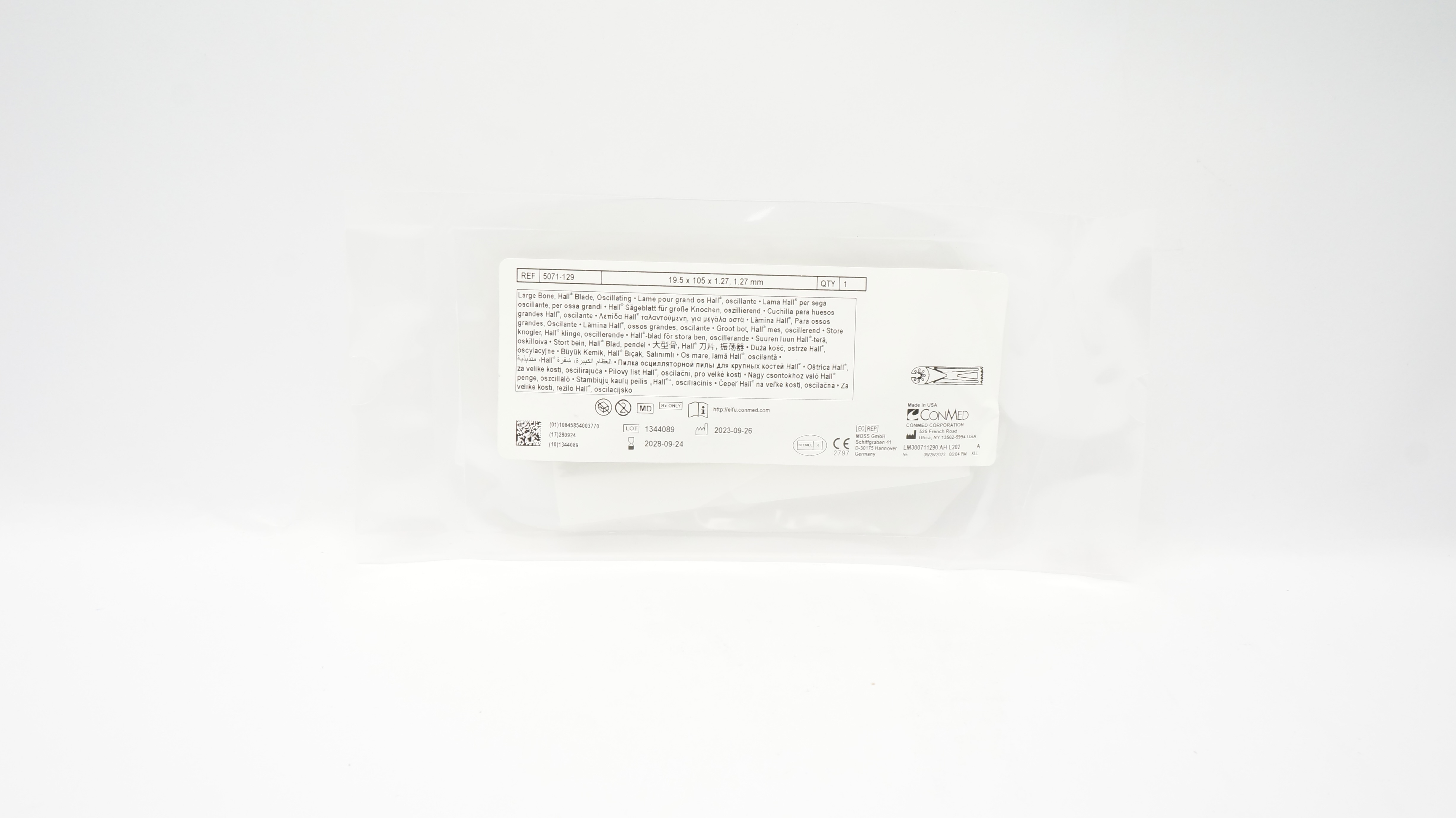 ConMed 5071129 Hall Oscillating Large Bone Blade