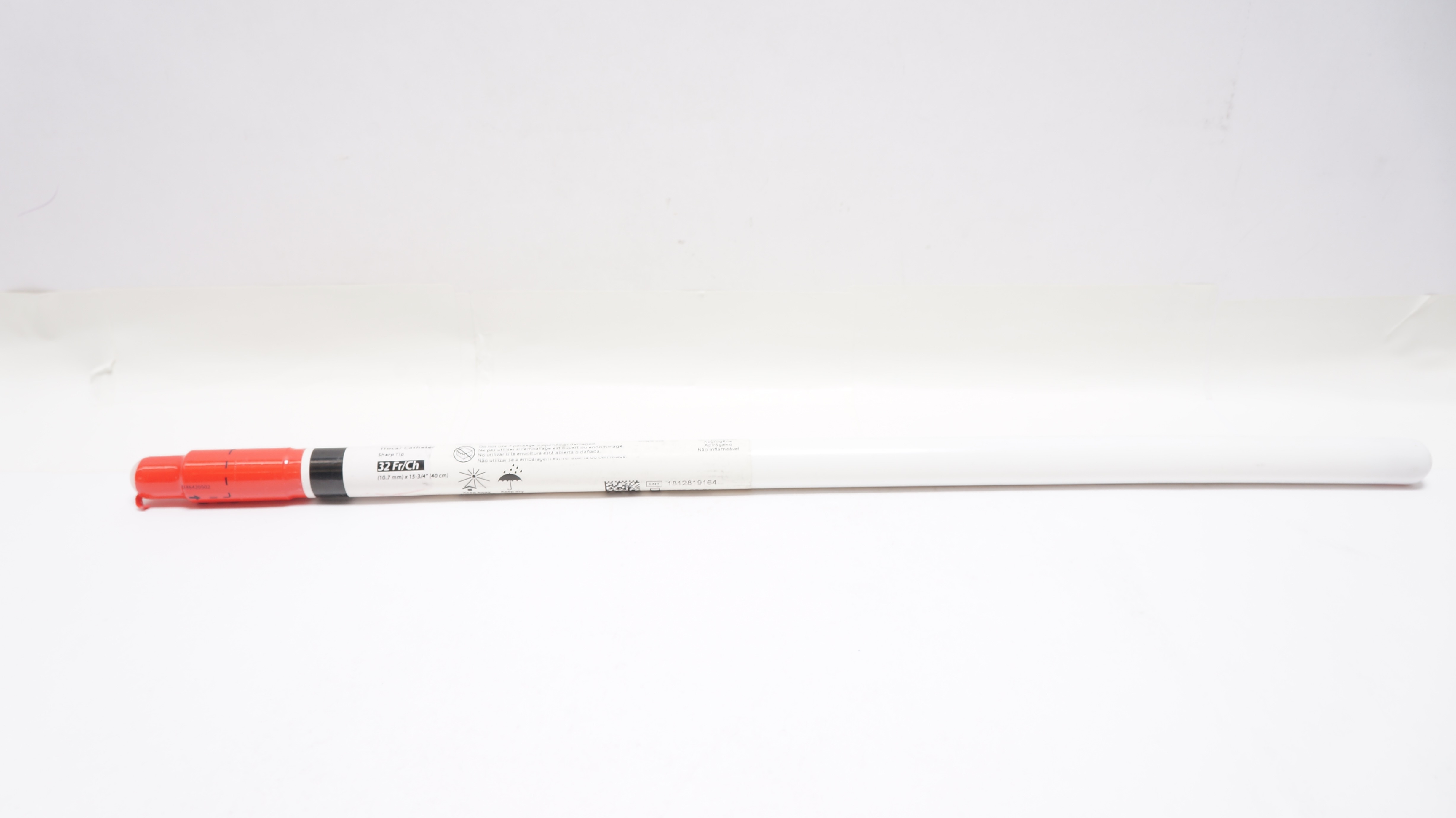 cathe. 0826 2枚分 Covidien 8888561076 Argyle Trocar Cath. Sharp Tip 32Fr x 15-3