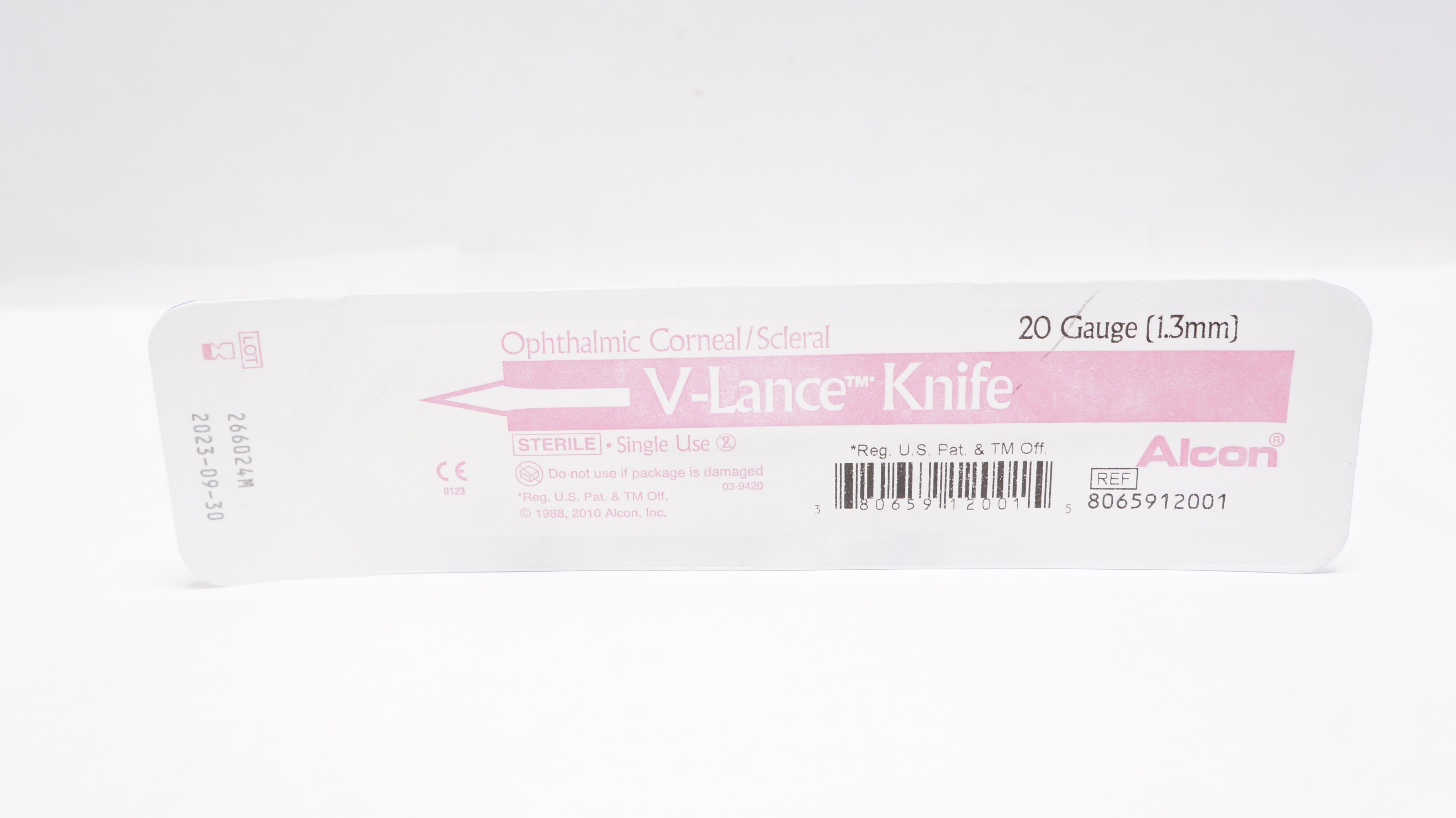 Alcon 8065912001 Ophthalmic Corneal/Scleral V-Lance Knife 20Ga (x)