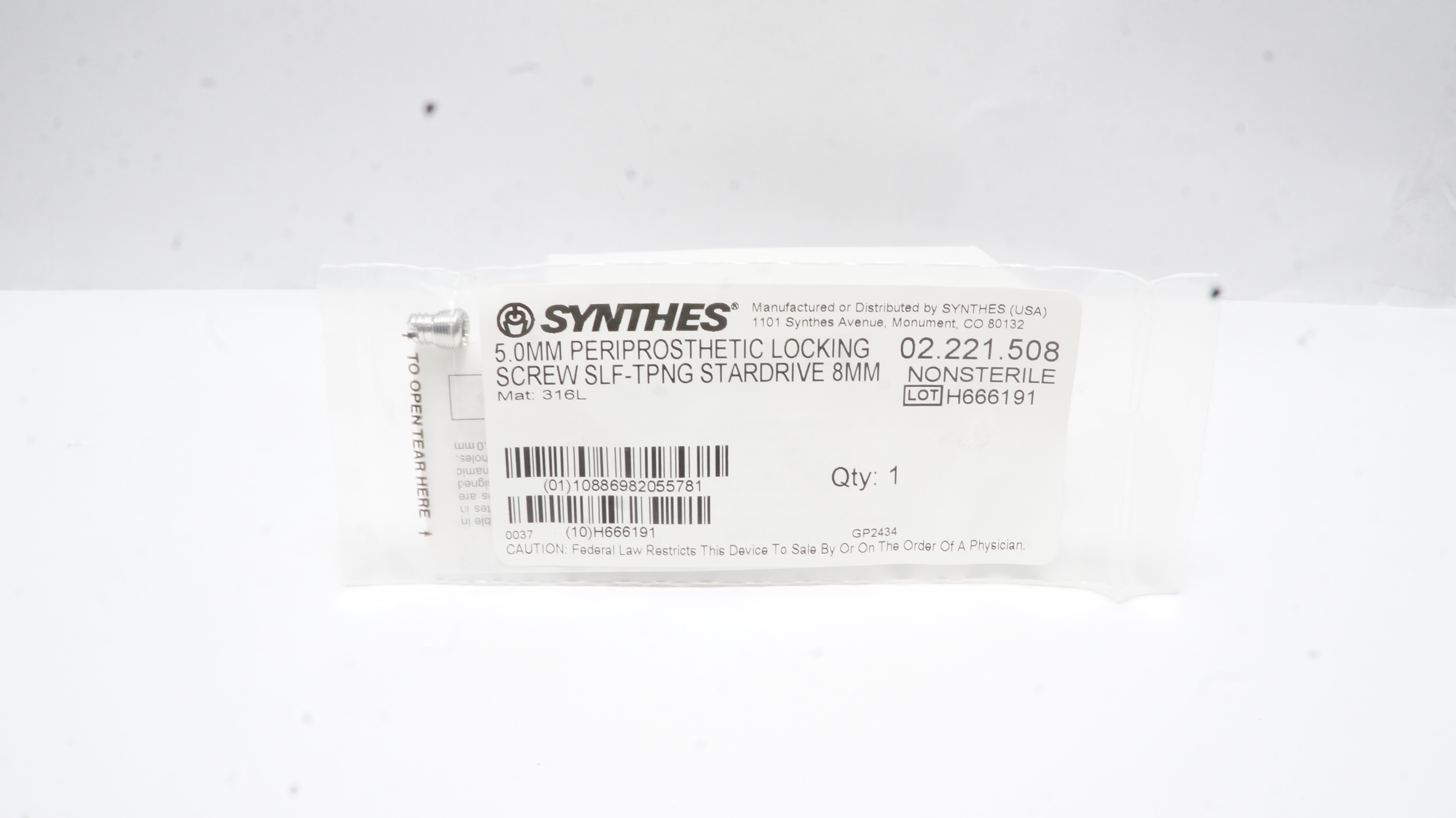 Synthes 02.221.508 5.0mm Periprosthetic Locking Screw Self-Tapping Stardrive 8mm