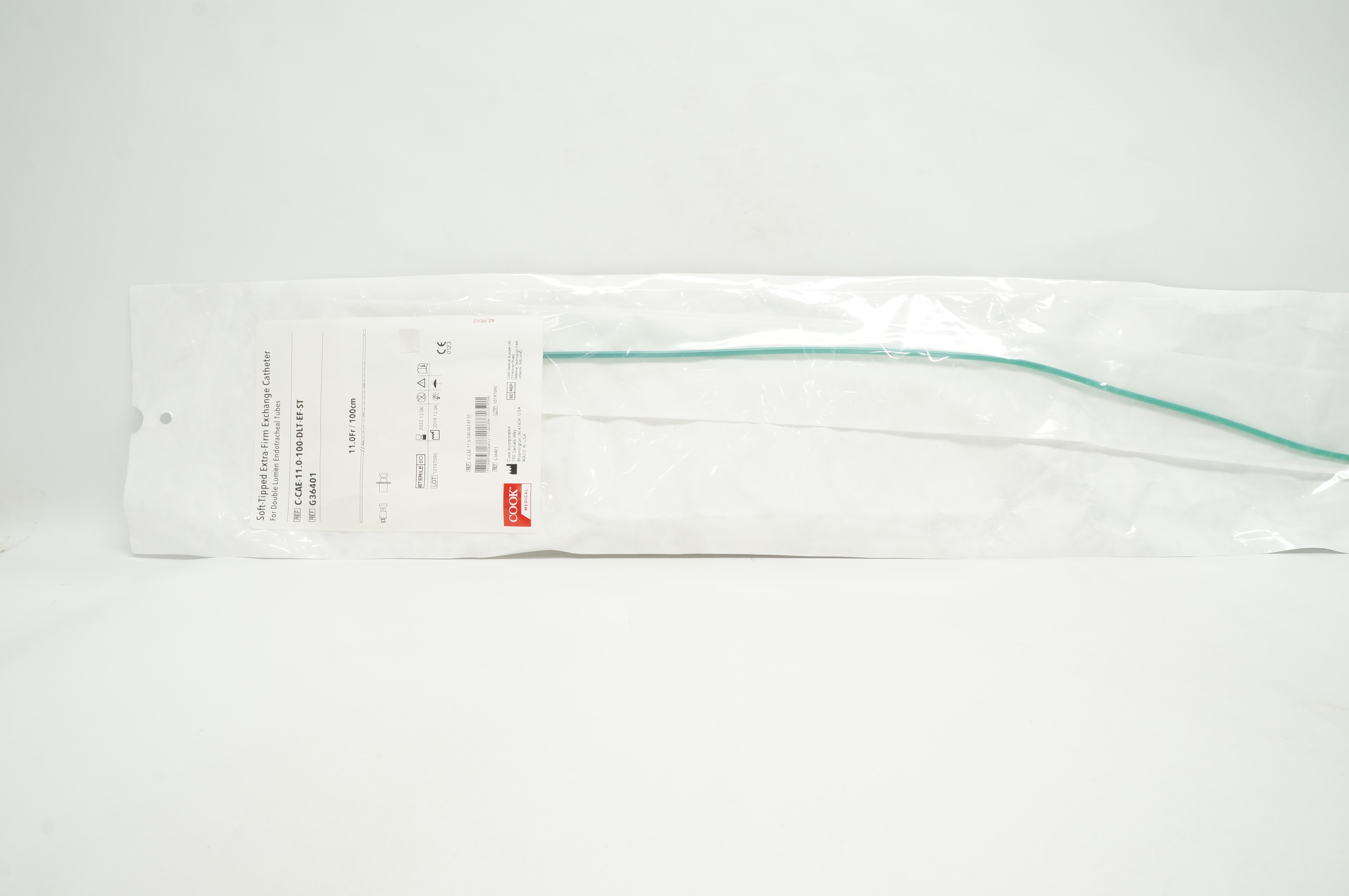 Cook Medical G36401 Soft-Tipped Extra-Firm Cath. 11Fr./100cm
