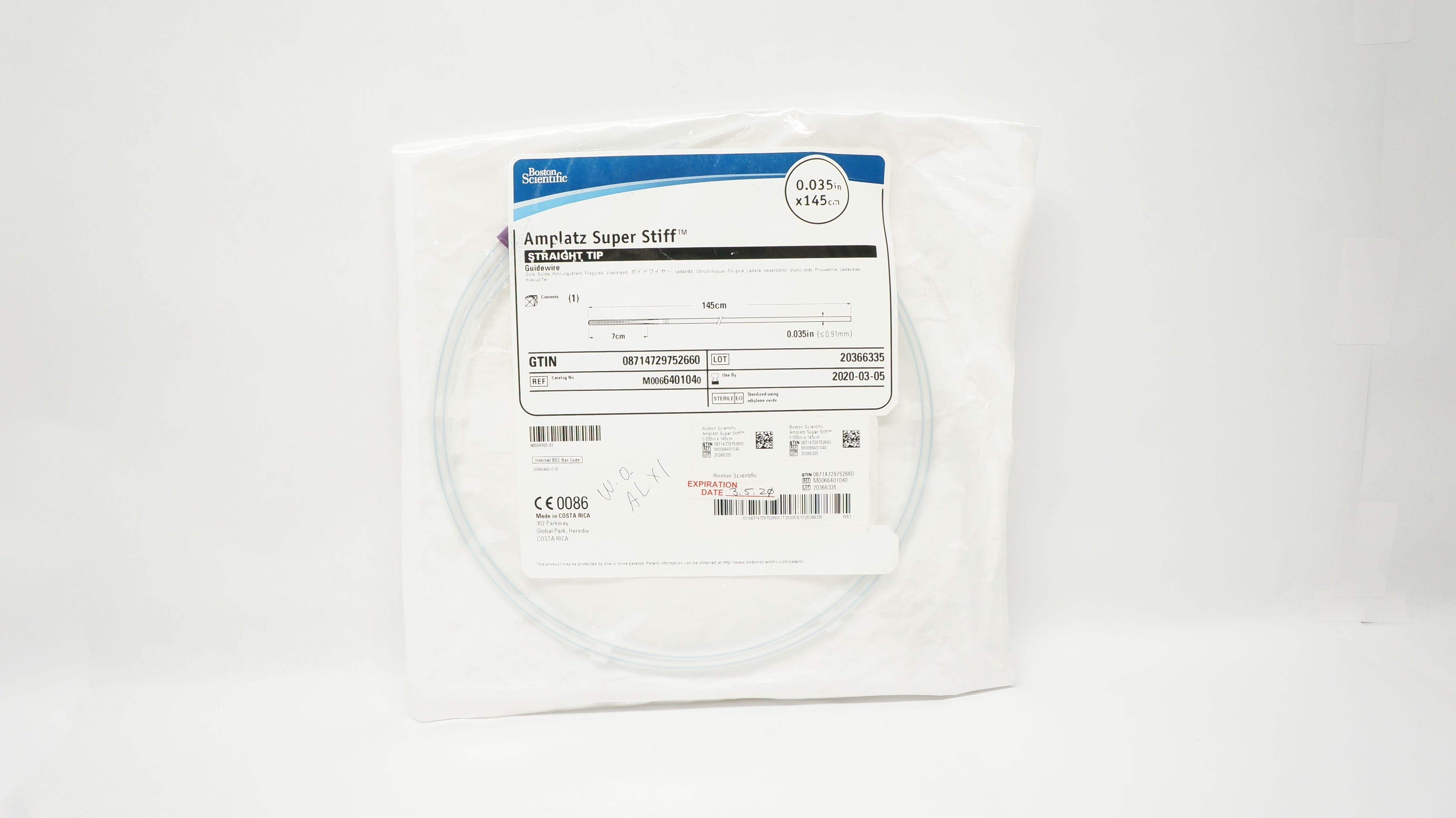 Boston Scientific 640104 Amplatz Super Stiff Guidewire 0.035inch x 145cm (x)