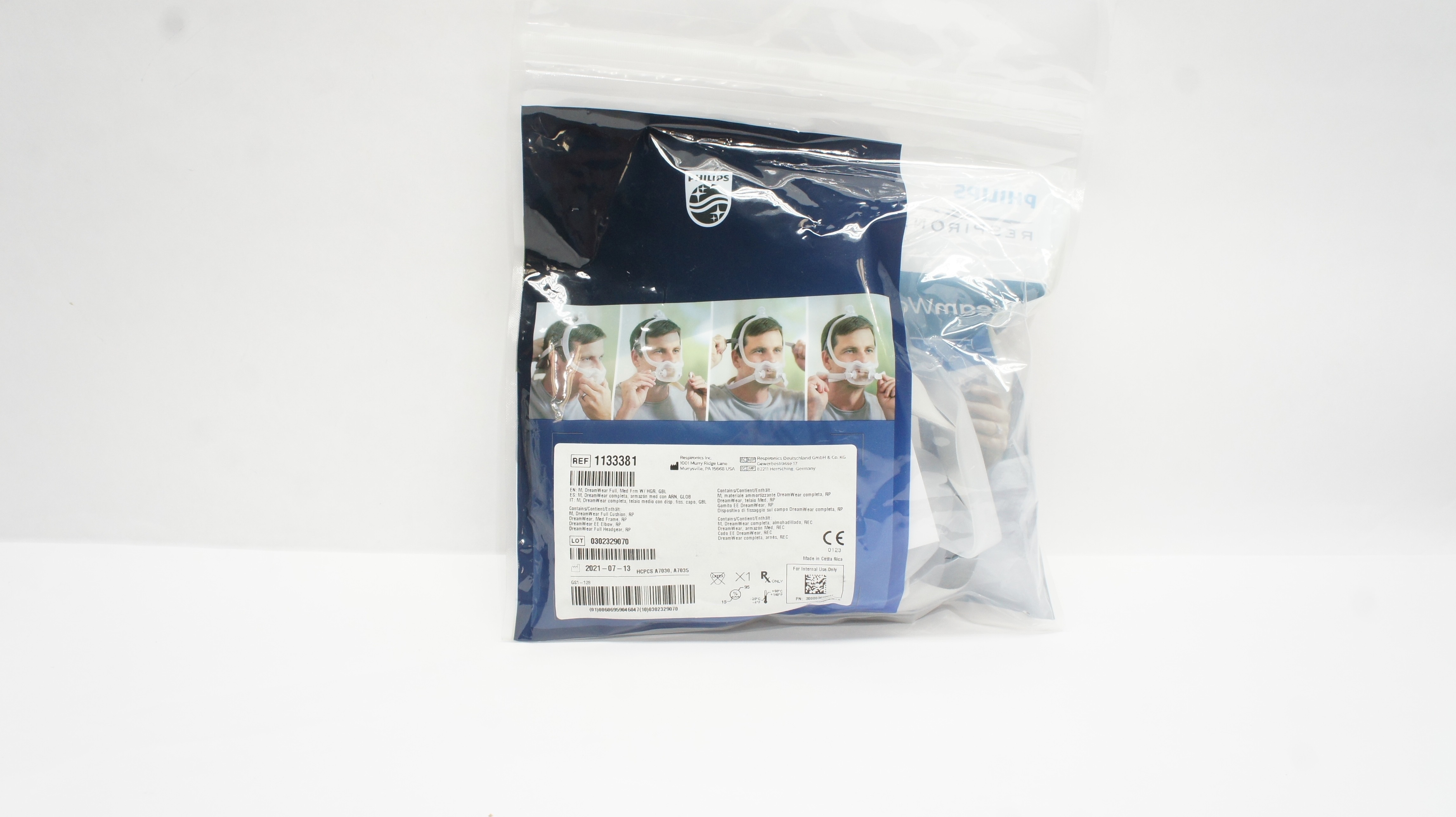 Respironics 1133381 Philips DreamWear Full Face Mask with Headgear, GBL ...